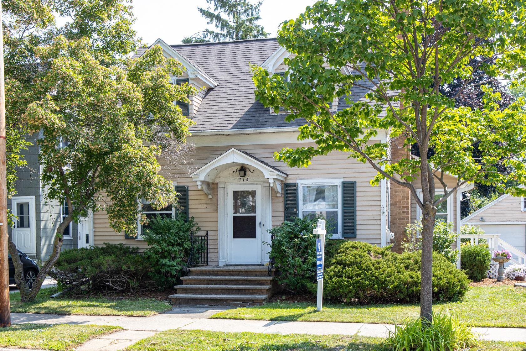 714 N ONEIDA Street Appleton Wisconsin United States, for Sale, residential,  , Fireside Realty LLC