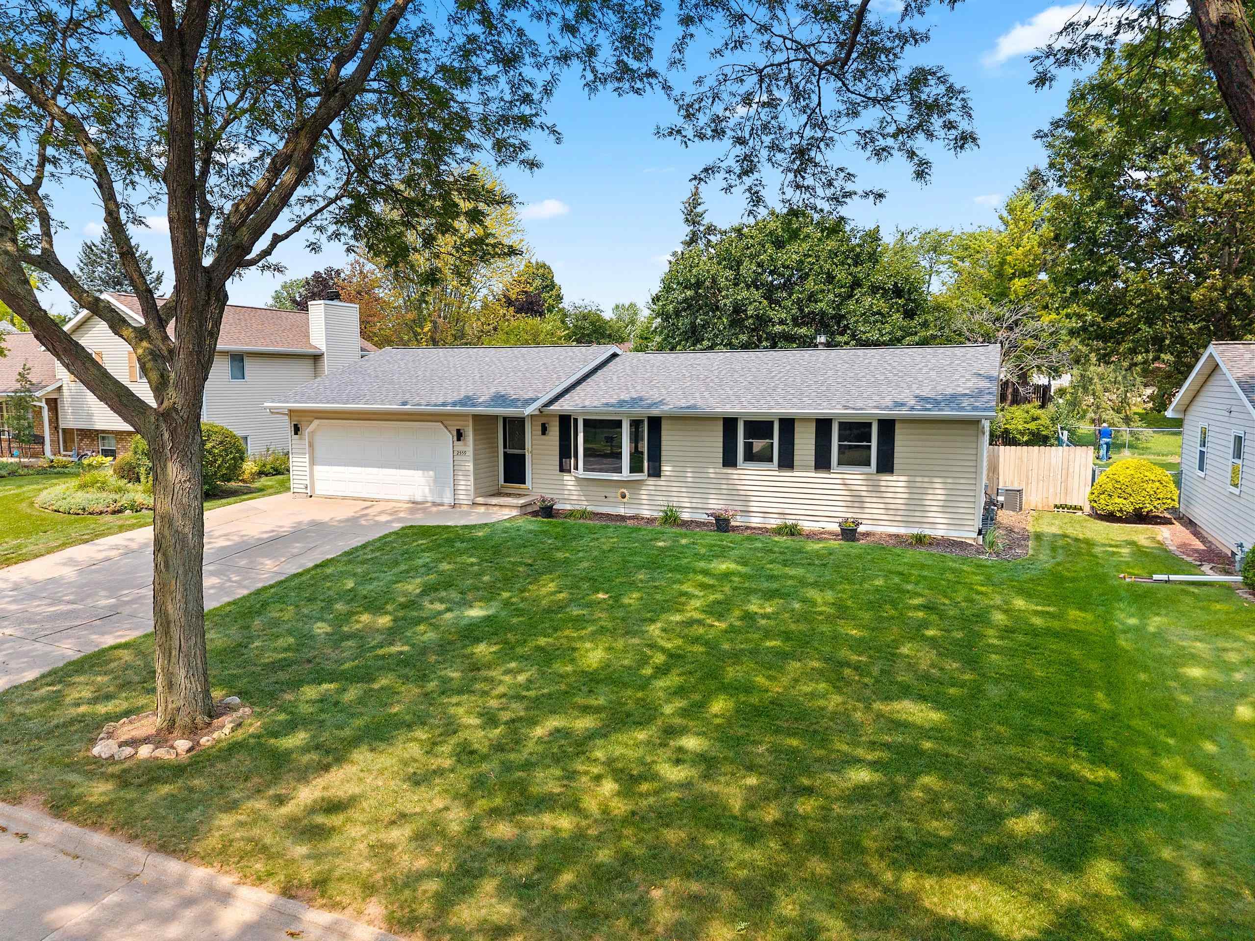 2559 WILDFLOWER Row Green Bay Wisconsin United States, for Sale, residential,  , Fireside Realty LLC