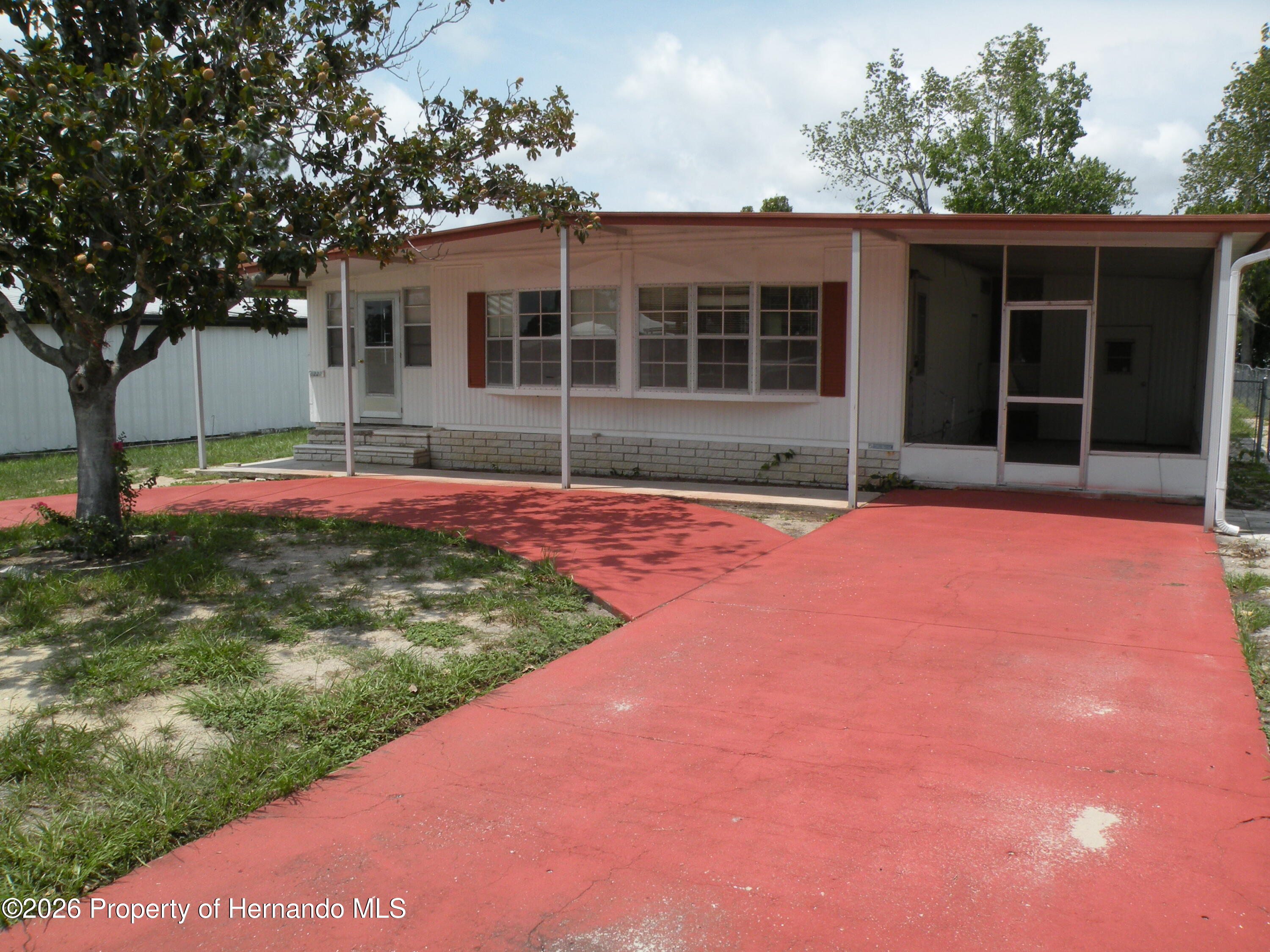 8227 Highpoint Boulevard Brooksville Florida United States, for Sale, residential,  , Gold Star Realty Group Inc