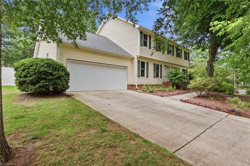 905 Northshore Court High Point North Carolina United States, for Sale, residential, J.C. Grose, Triad Home and Land Co.