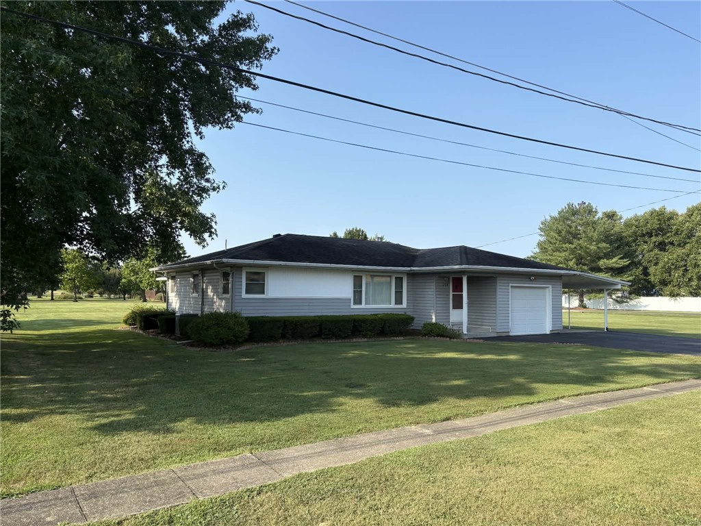 204 Orchard Drive Newton Illinois United States, Sale Pending, residential,  , Personal Service Realty