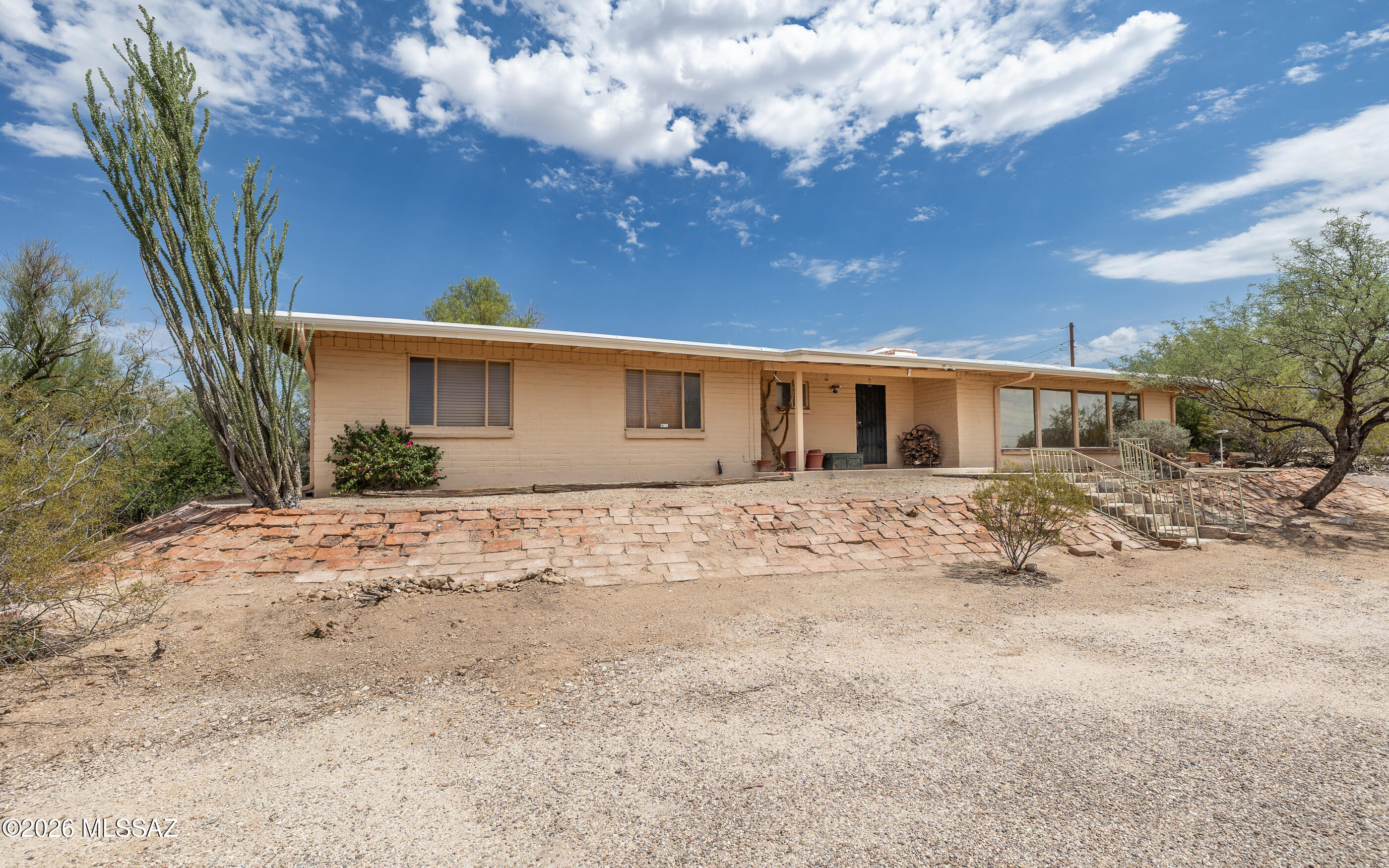 132 W Old Ina Road Tucson Arizona United States, for Sale, residential, Aaron Lieberman, TIERRA ANTIGUA REALTY