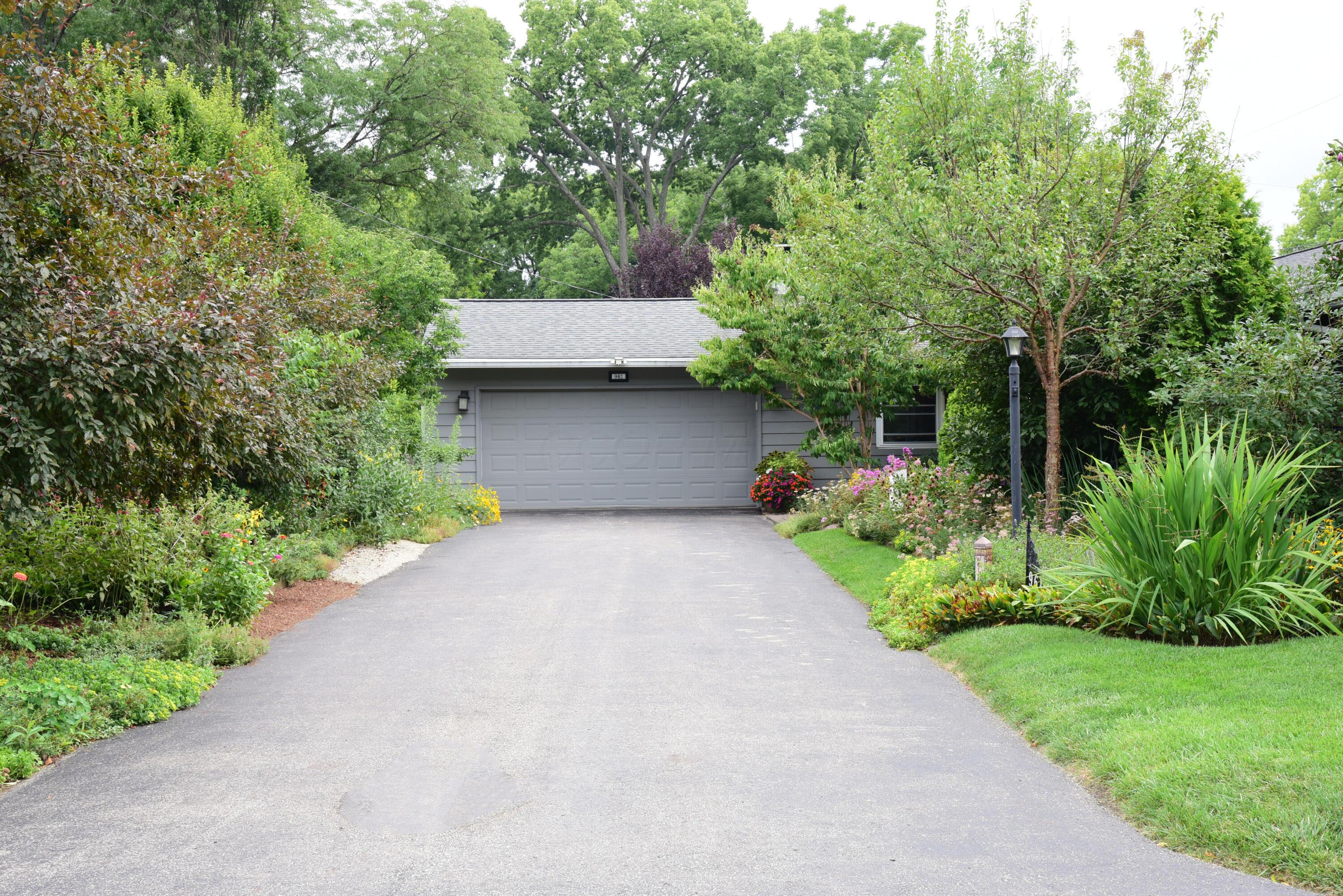961 Lynbrook Road Columbus Ohio United States, for Sale, residential,  , The Hessenauer Corporation