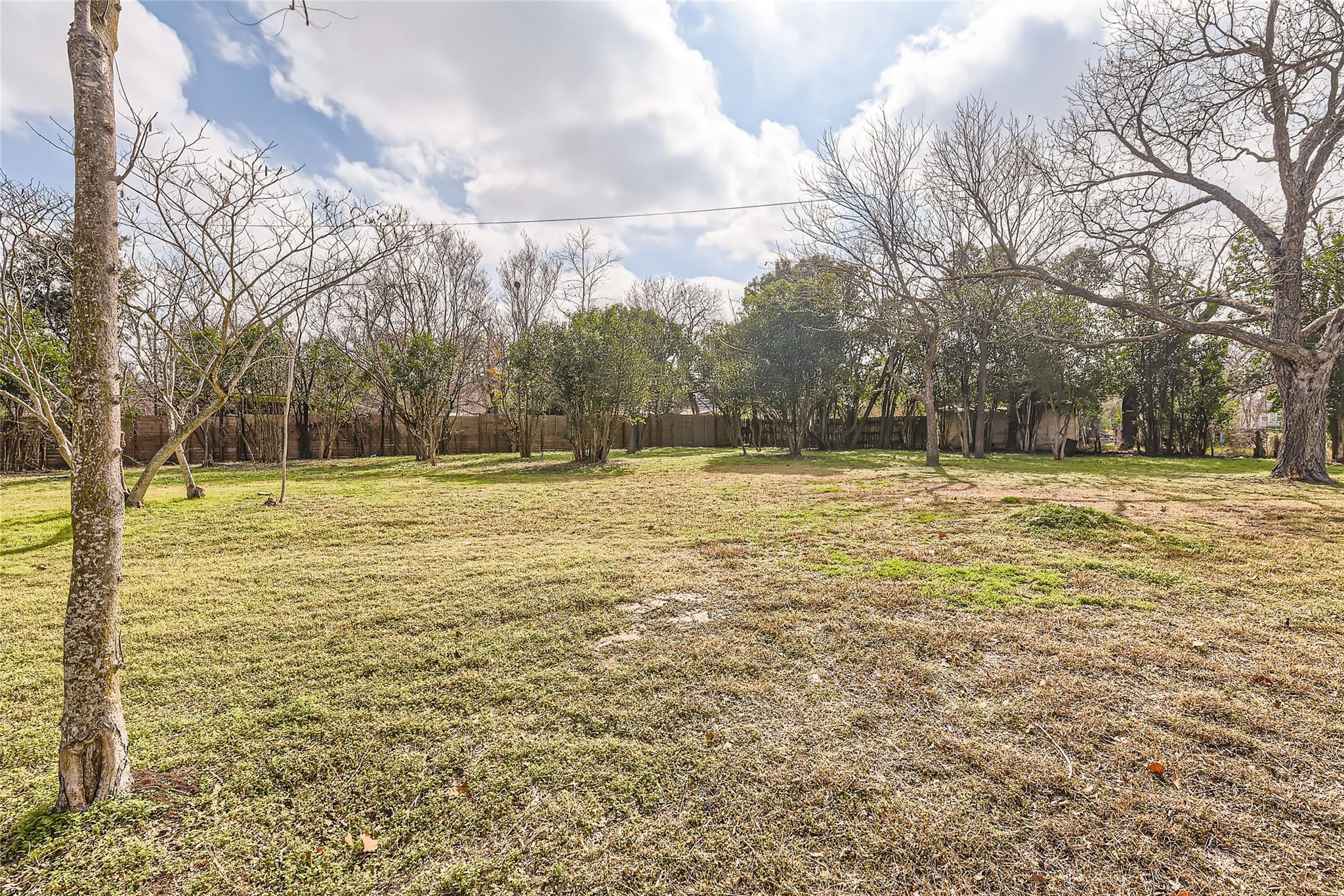 401 Oak PLZ Austin Texas United States, for Sale, residential, Jessica Dodge, All City Real Estate, Ltd. Co.