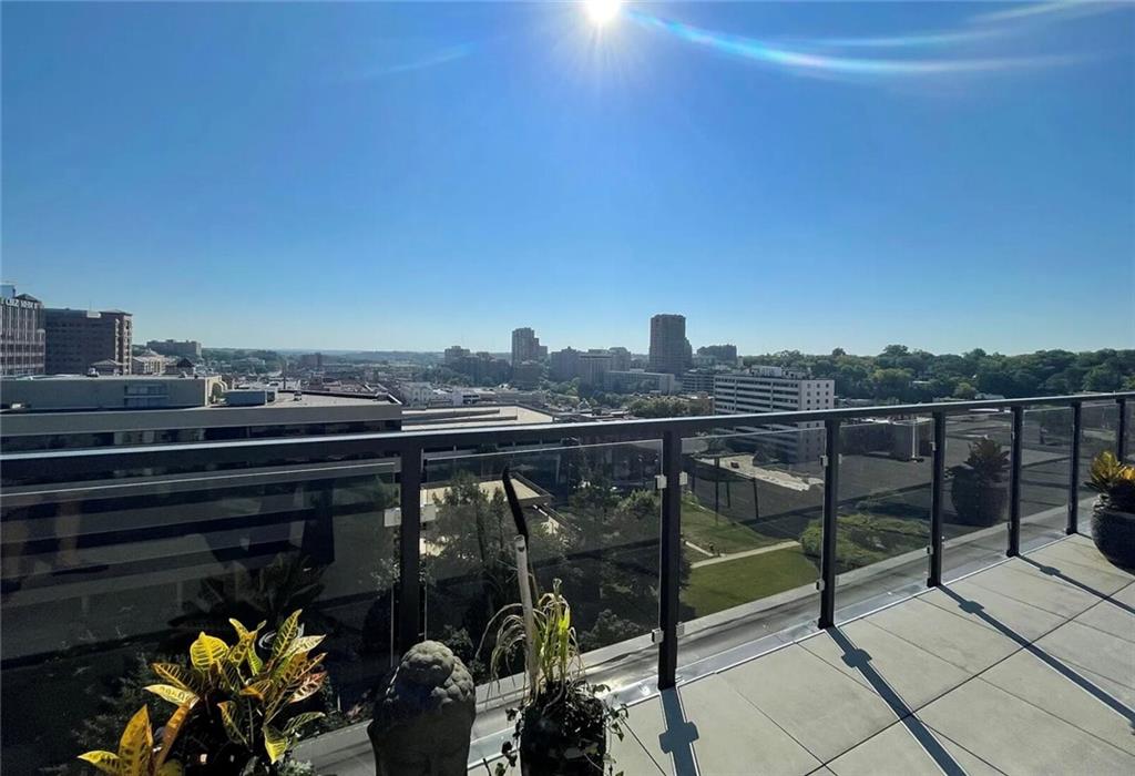 4712 Roanoke Parkway Parkway Kansas City Missouri United States, for Rent, residential, Crystal Bade, Boveri Realty Group