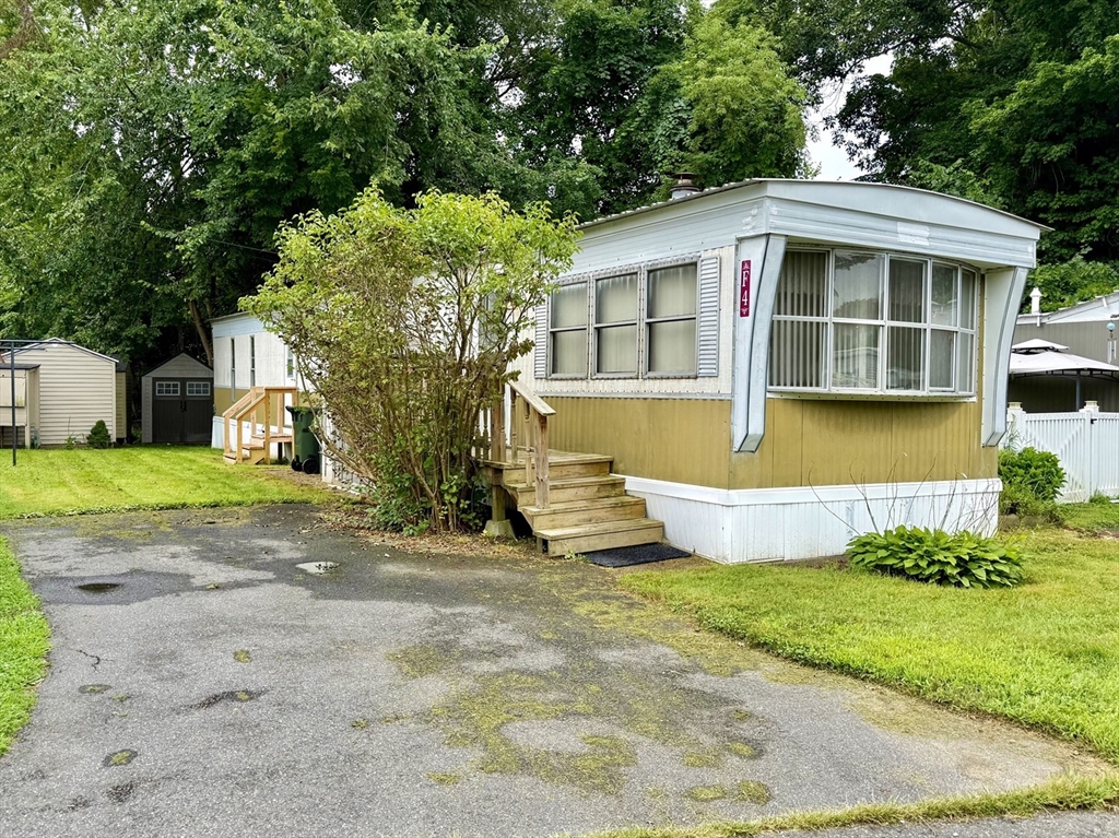 229 Miller St  UNIT F4 Ludlow Massachusetts United States, for Sale, residential,  , Media Realty Group Inc.