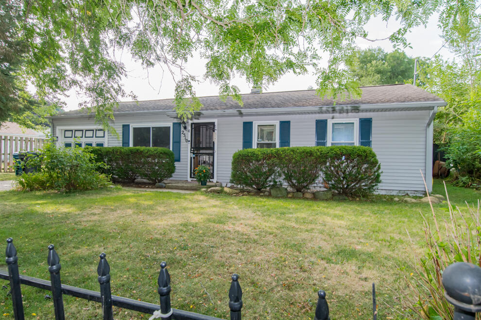 2510 Dexter Avenue Kalamazoo Michigan United States, for Sale, residential, , Evenboer-Walton Realtors