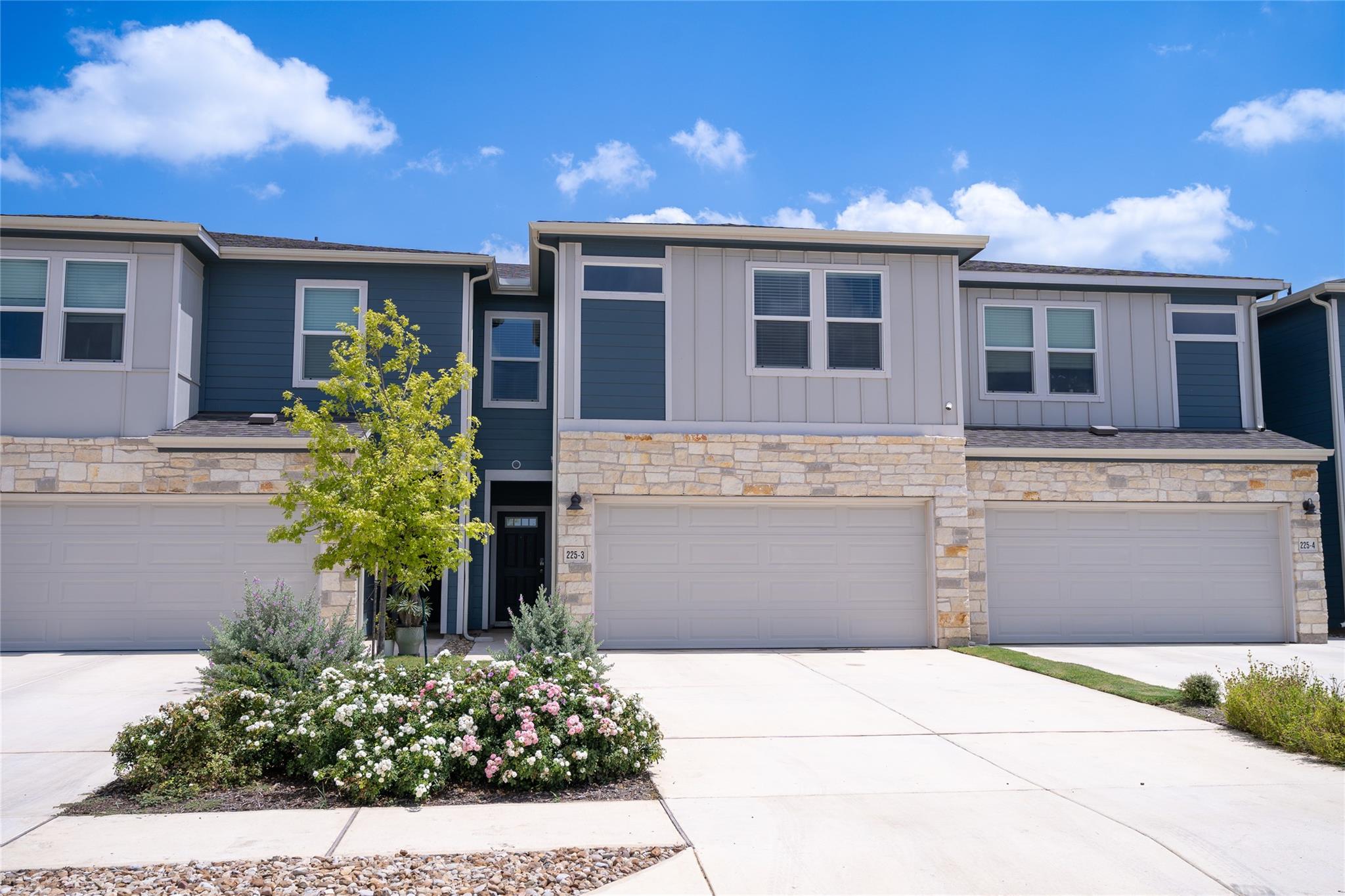 225 Texas Agate DR Kyle Texas United States, for Rent, residential,  , Link Realty, LLC