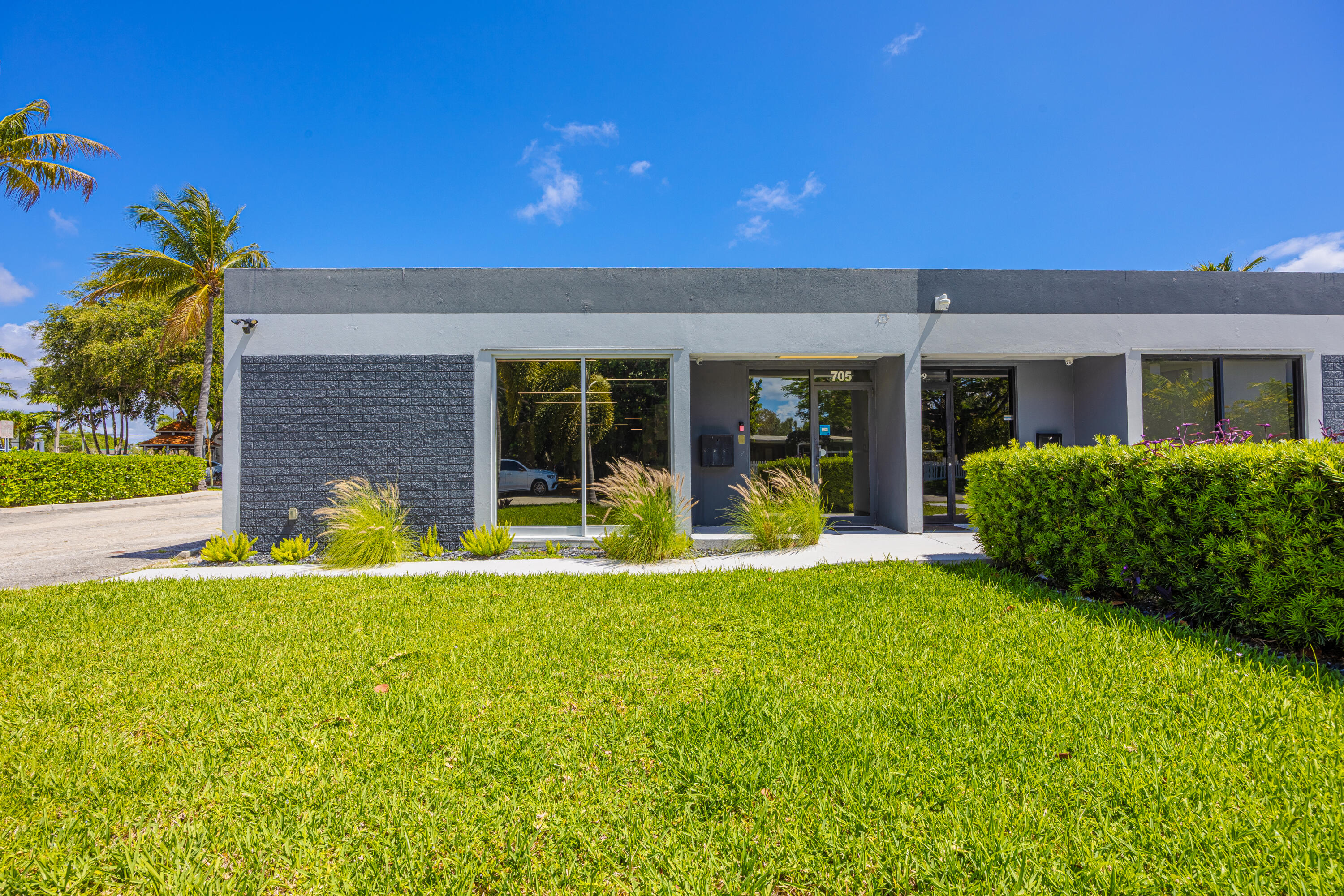 705 Bond Way Delray Beach Florida United States, for Sale, commercial, Arlene   Toolsie  , Re/Max Direct