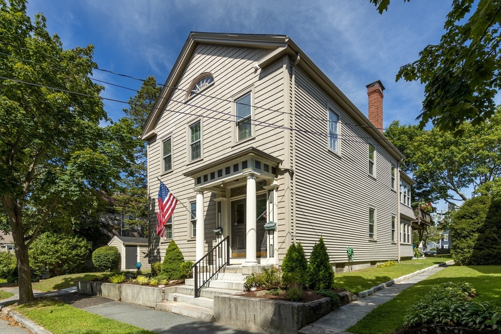 51 William St  APT 2 Fairhaven Massachusetts United States, for Sale, residential,  , Howe Allen Realty