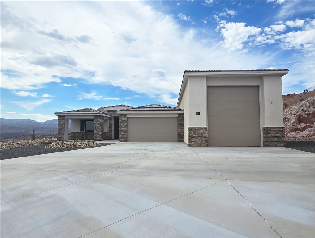 2875 Sinyala Canyon Drive Bullhead City Arizona United States, for Sale, residential, Demo Agent, InCom Real Estate - New Demo Office