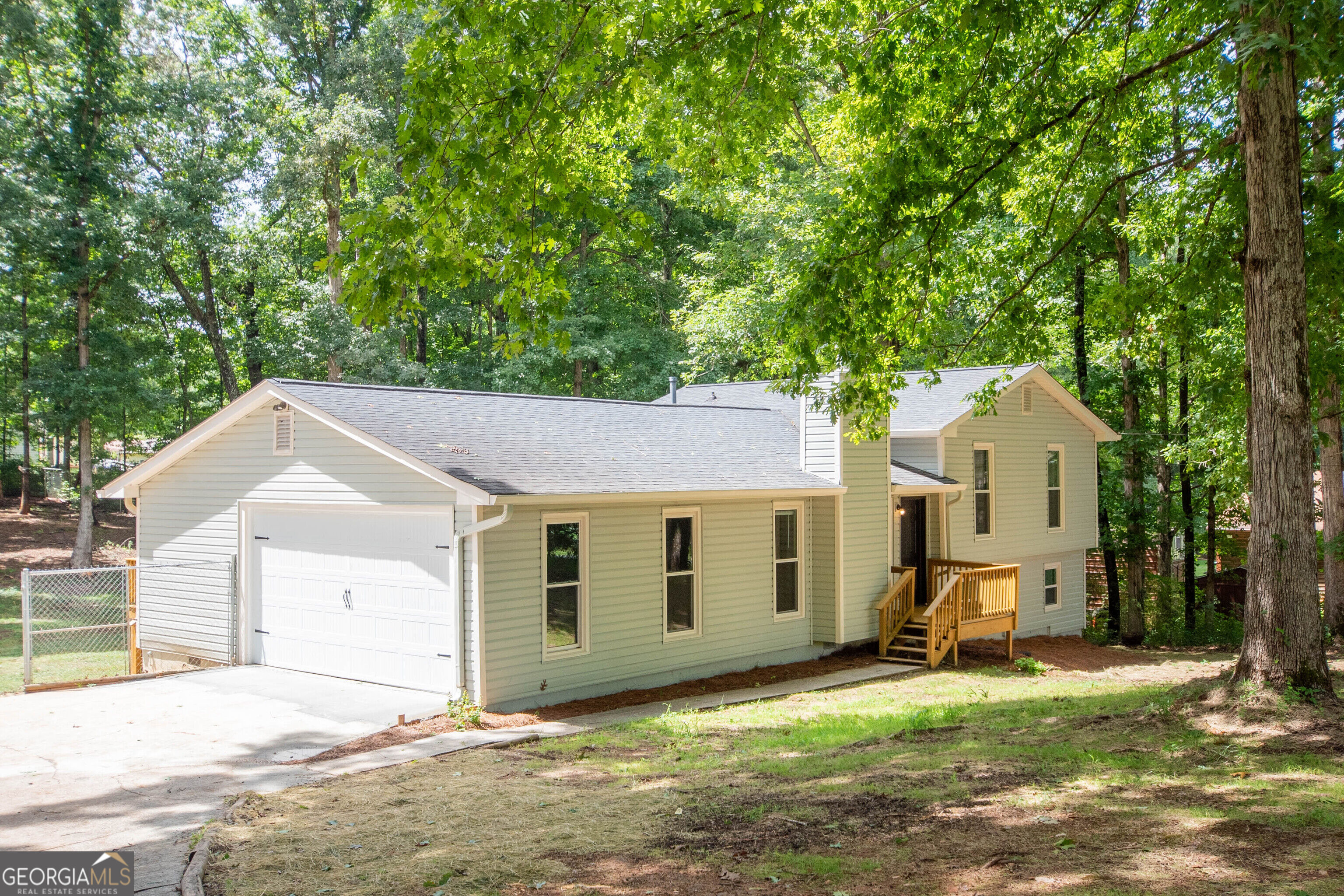 240 Hearthstone Drive W Newnan Georgia United States, for Sale, residential, Kit Johnson, Brick and Branch Real Estate