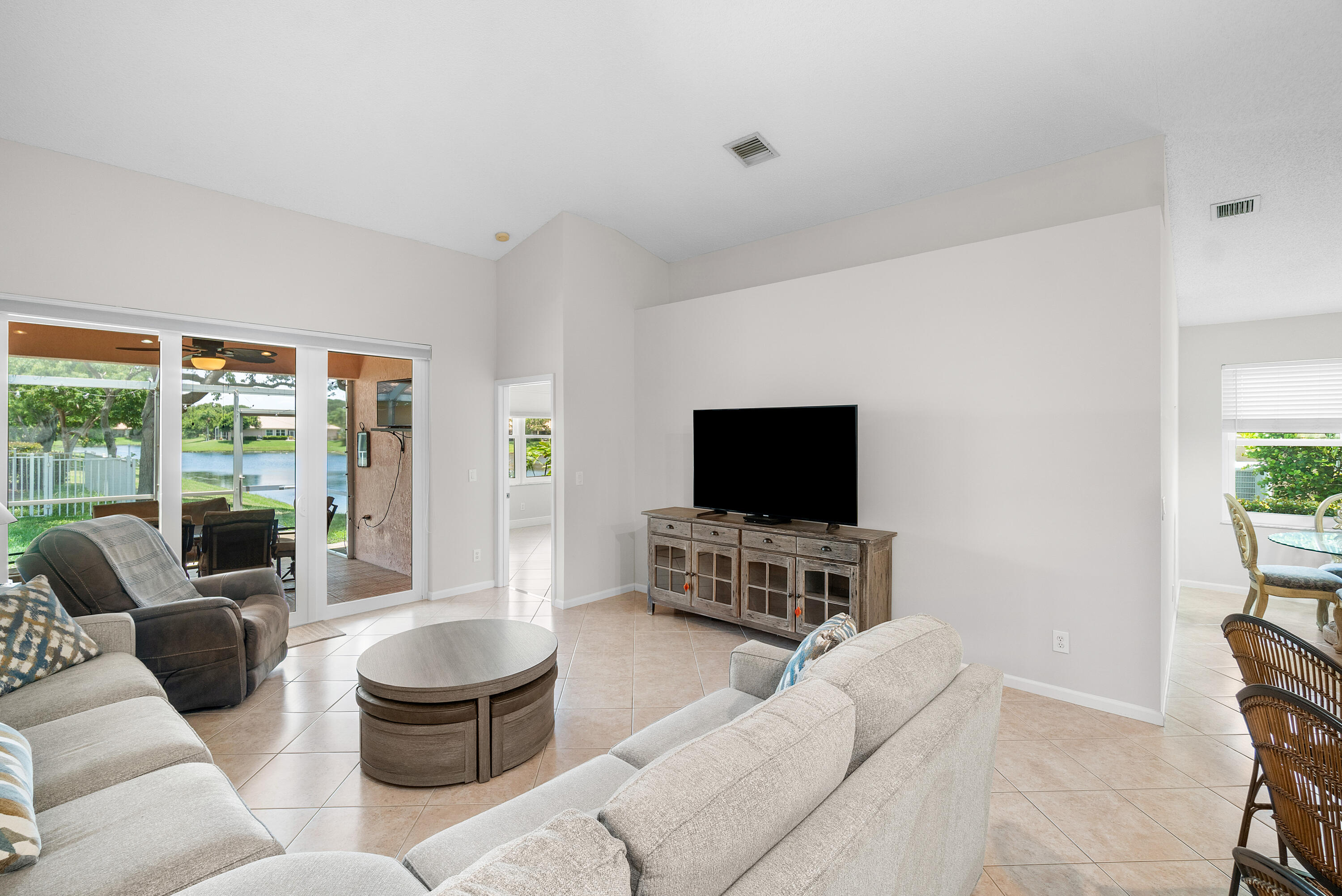 2473 S CORAL TRACE Circle Delray Beach Florida United States, for Rent, residential, Arlene   Toolsie  , Re/Max Direct