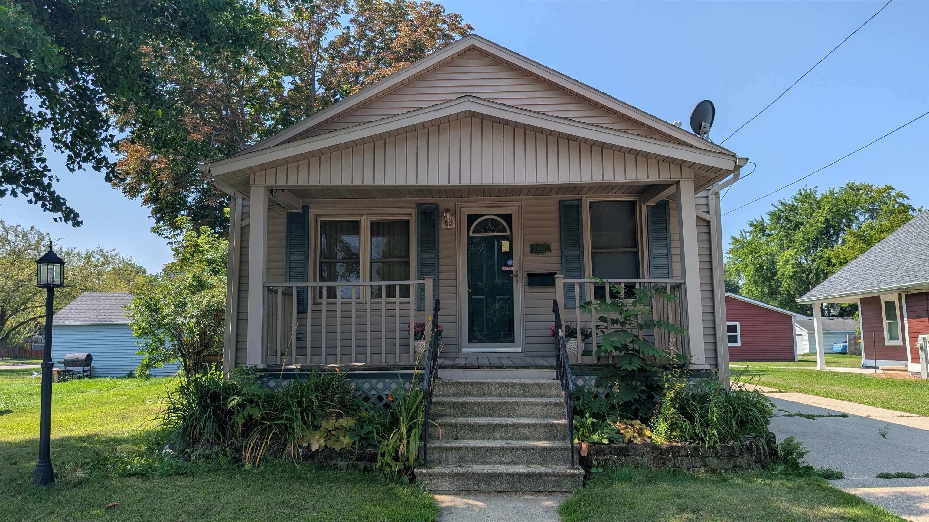 1172 DAY Street Green Bay Wisconsin United States, for Sale, residential,  , Fireside Realty LLC