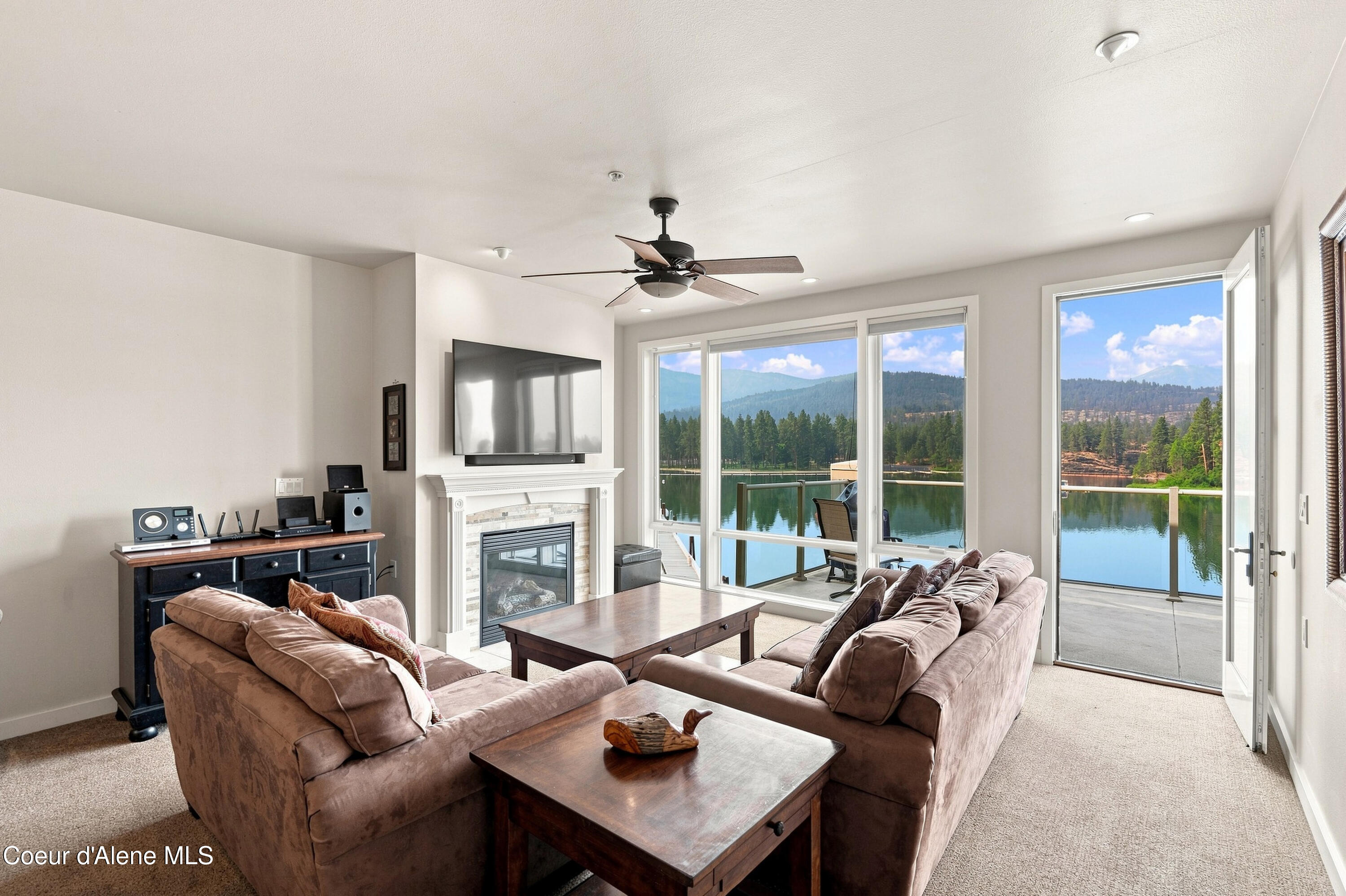 415 W WATERSIDE DR APT 403 Post Falls Idaho United States, for Sale, residential, Jenna Wynand, Realty ONE Group Eclipse