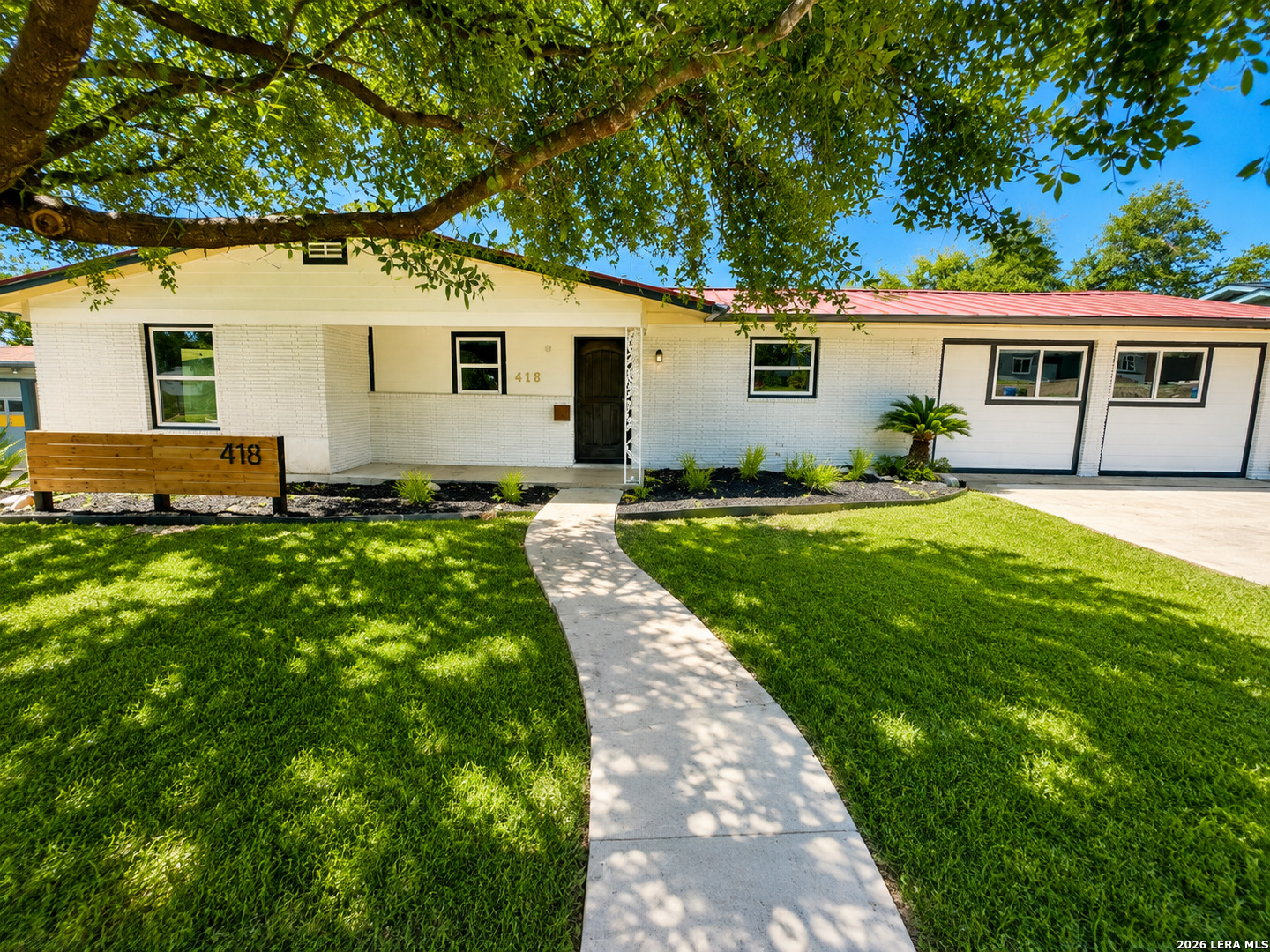 418 REDCLIFF DR San Antonio Texas United States, for Sale, residential, Justin Crisp, Crisp Real Estate Group