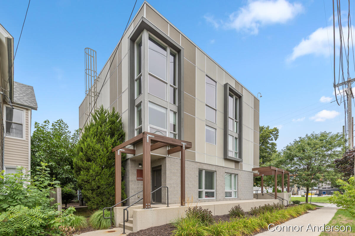 600 Douglas Street APT 600B Grand Rapids Michigan United States, for Sale, residential, Demo Agent, InCom Real Estate - New Demo Office