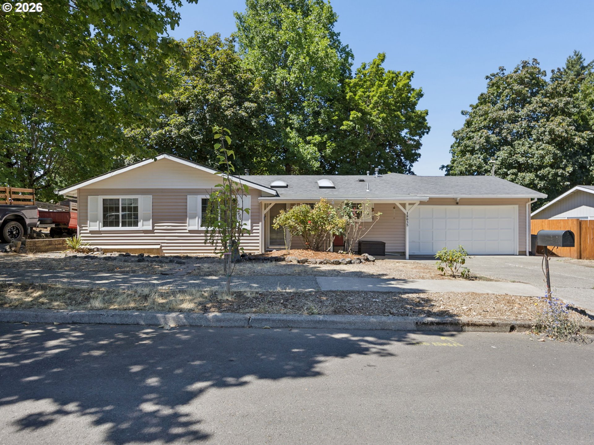 18035 BODLEY CT Sandy Oregon United States, for Sale, residential, Carl Exner, Exclusive Homes Real Estate