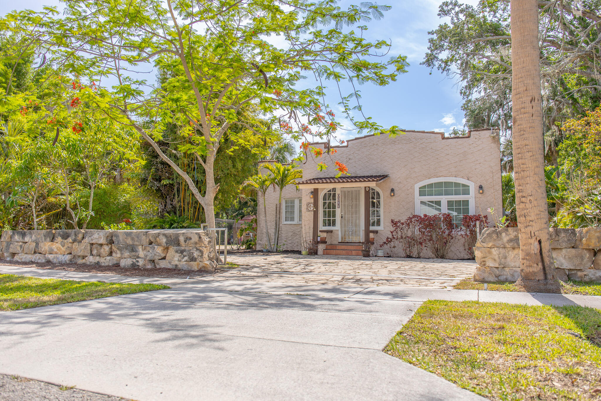 1800 SW 3rd Avenue Okeechobee Florida United States, Sold, residential,  , Mixon Real Estate Group, LLC