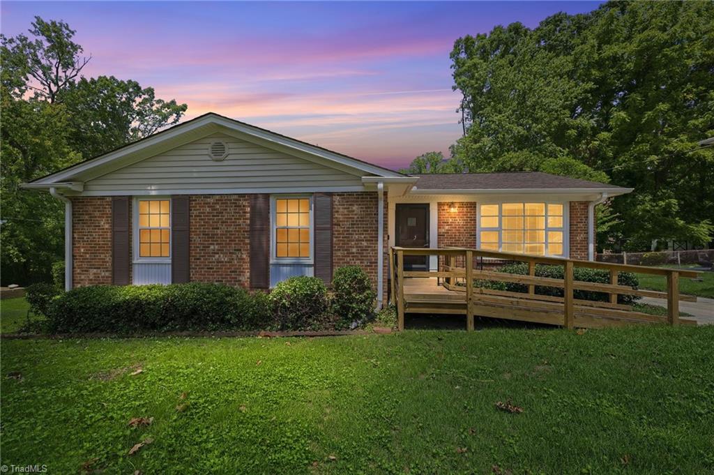 4112 Beckford Drive Greensboro North Carolina United States, Sale Pending, residential,  , The Headley Group Realty