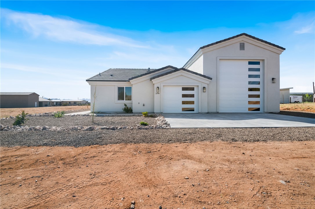 3799 N Araby Road Golden Valley Arizona United States, for Sale, residential, Demo Agent, InCom Real Estate - New Demo Office