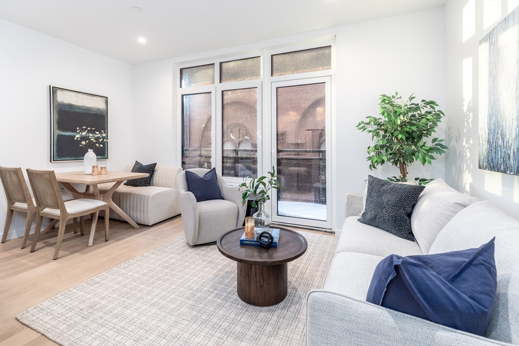 1395 Washington Street  UNIT 403 Boston Massachusetts United States, for Sale, residential, Darcy Bento, South Boston  Realtor Bento Real Estate Group, Bento Real Estate Group, Inc.