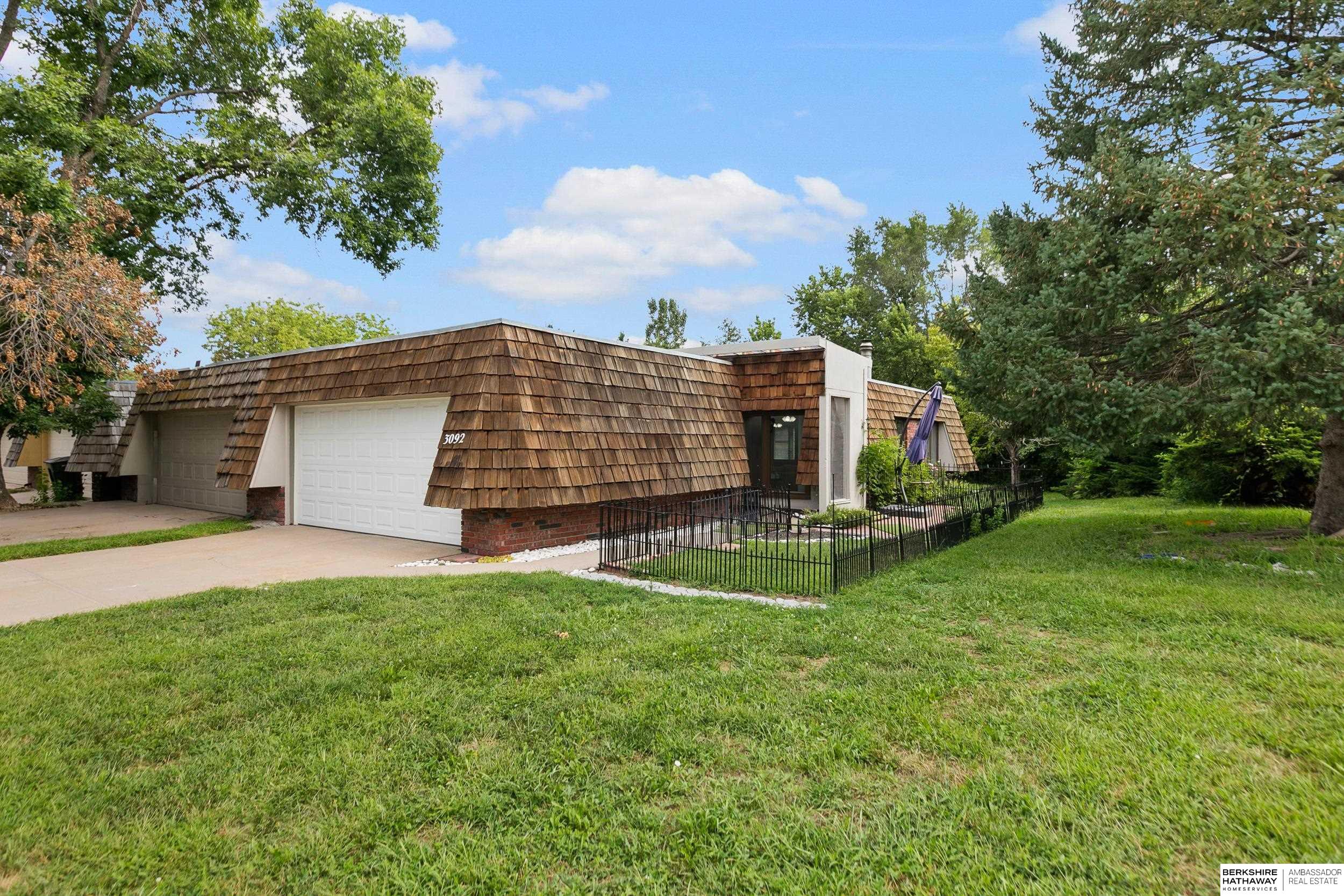 3092 Stephanos Drive Lincoln Nebraska United States, for Sale, residential,  , Wolf Professional Realty PC