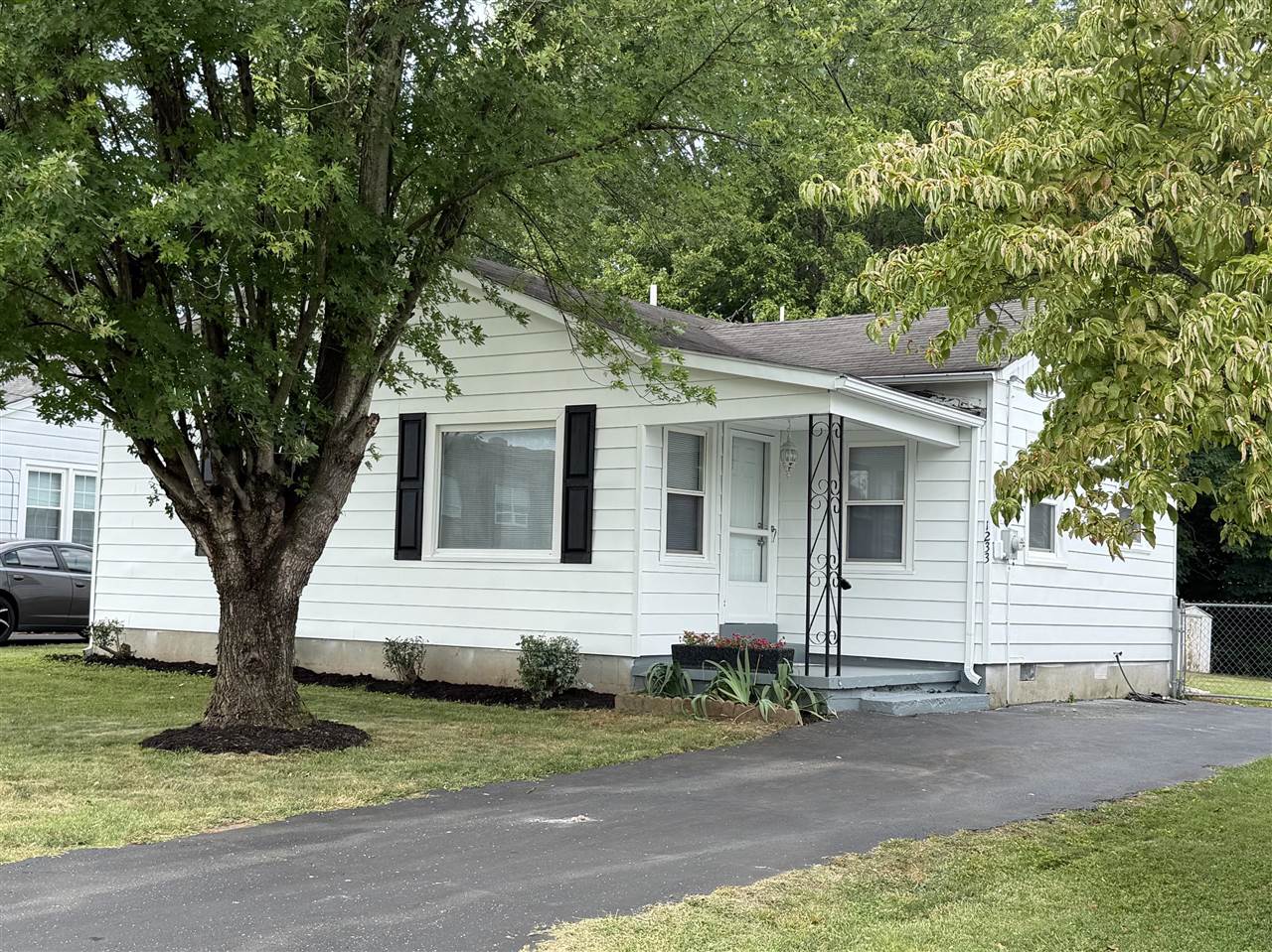 1233 Durbin Drive Bowling Green Kentucky United States, for Sale, residential, Adam Hanes, LPT Realty