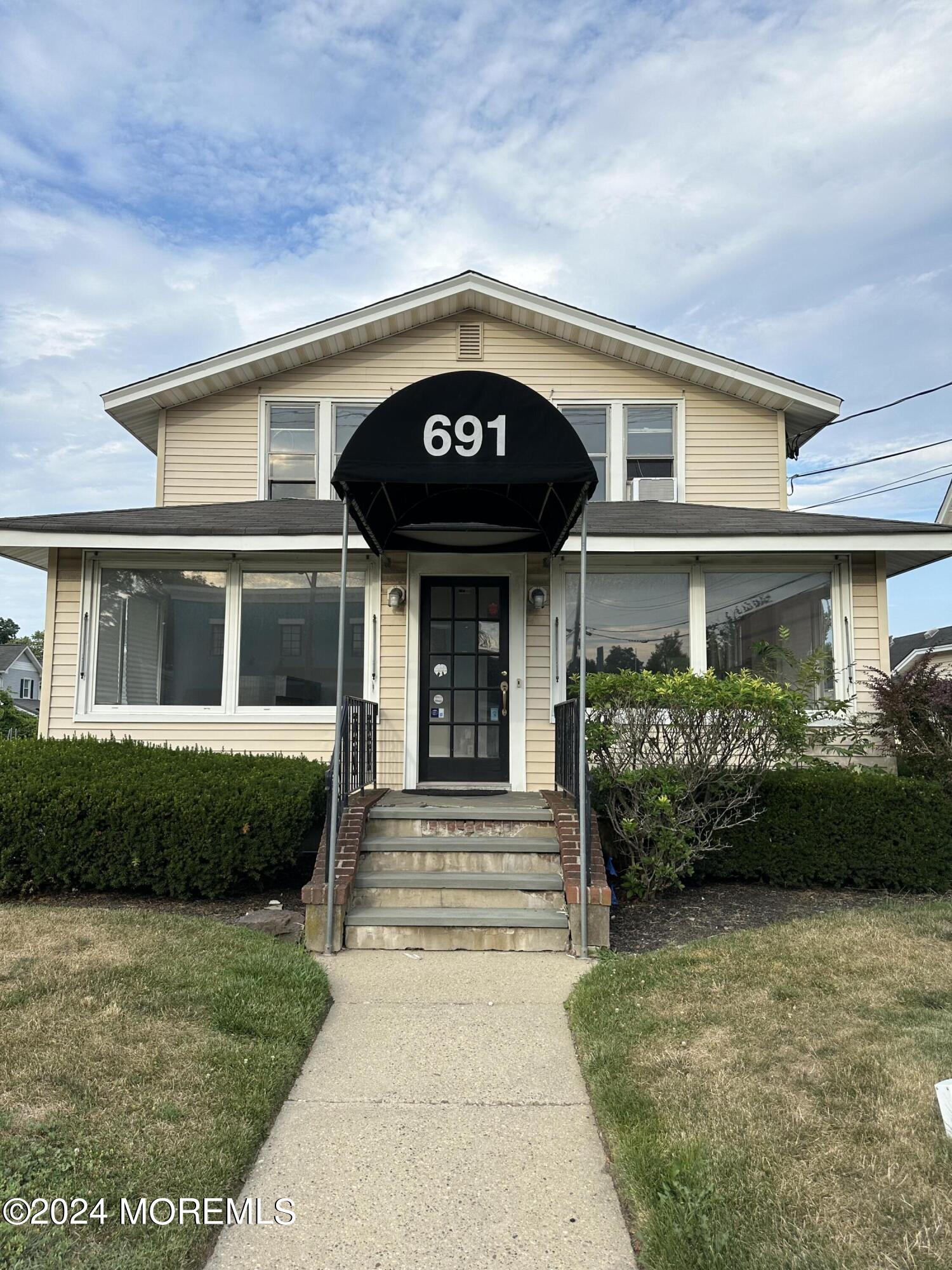 691 Broad Street Shrewsbury Boro New Jersey United States, for Lease, commercial, Demo Agent, InCom Real Estate - New Demo Office