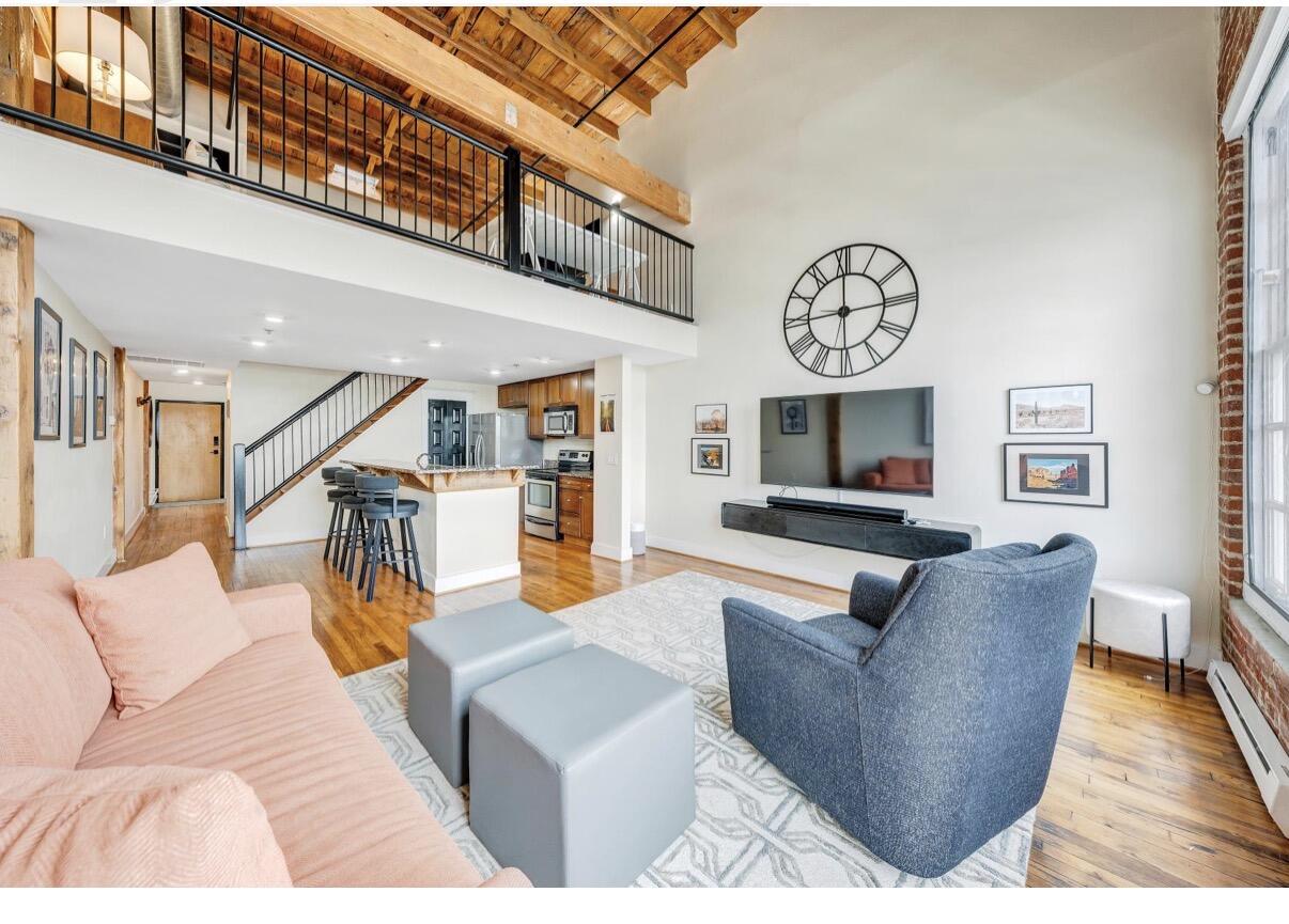 324 Salem AVE APT 302 Roanoke  United States, for Rent, residential, Stephanie Varney, Varney Realty Partners