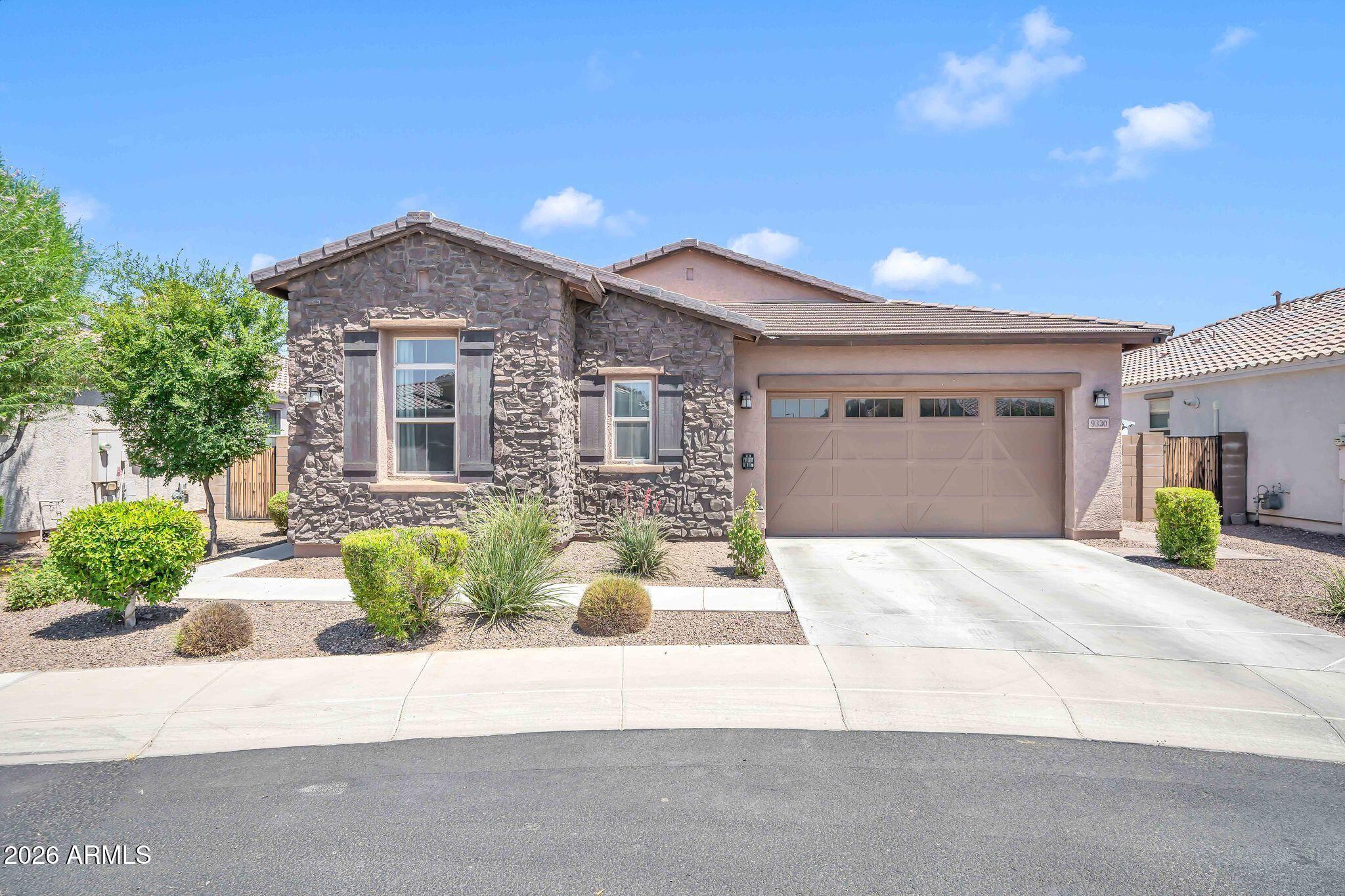 9320 W MEADOWBROOK Avenue Phoenix Arizona United States, for Sale, residential, Laura Davis, CNREN at Real Broker