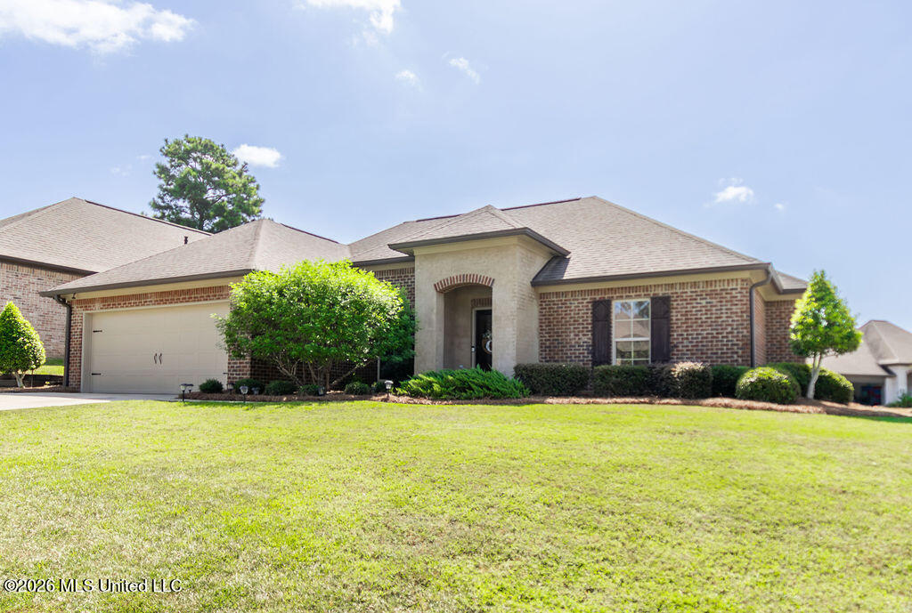 958 Willow Grande Circle Brandon Mississippi United States, for Sale, residential, Jessica McLaurin, Rezults Realty, LLC