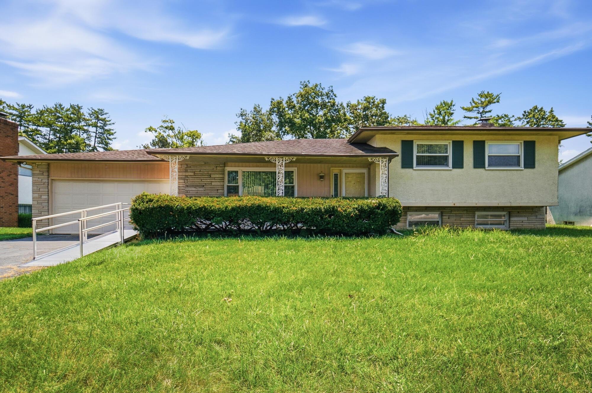 5417 Walshire Drive Columbus Ohio United States, for Sale, residential,  , The Hessenauer Corporation