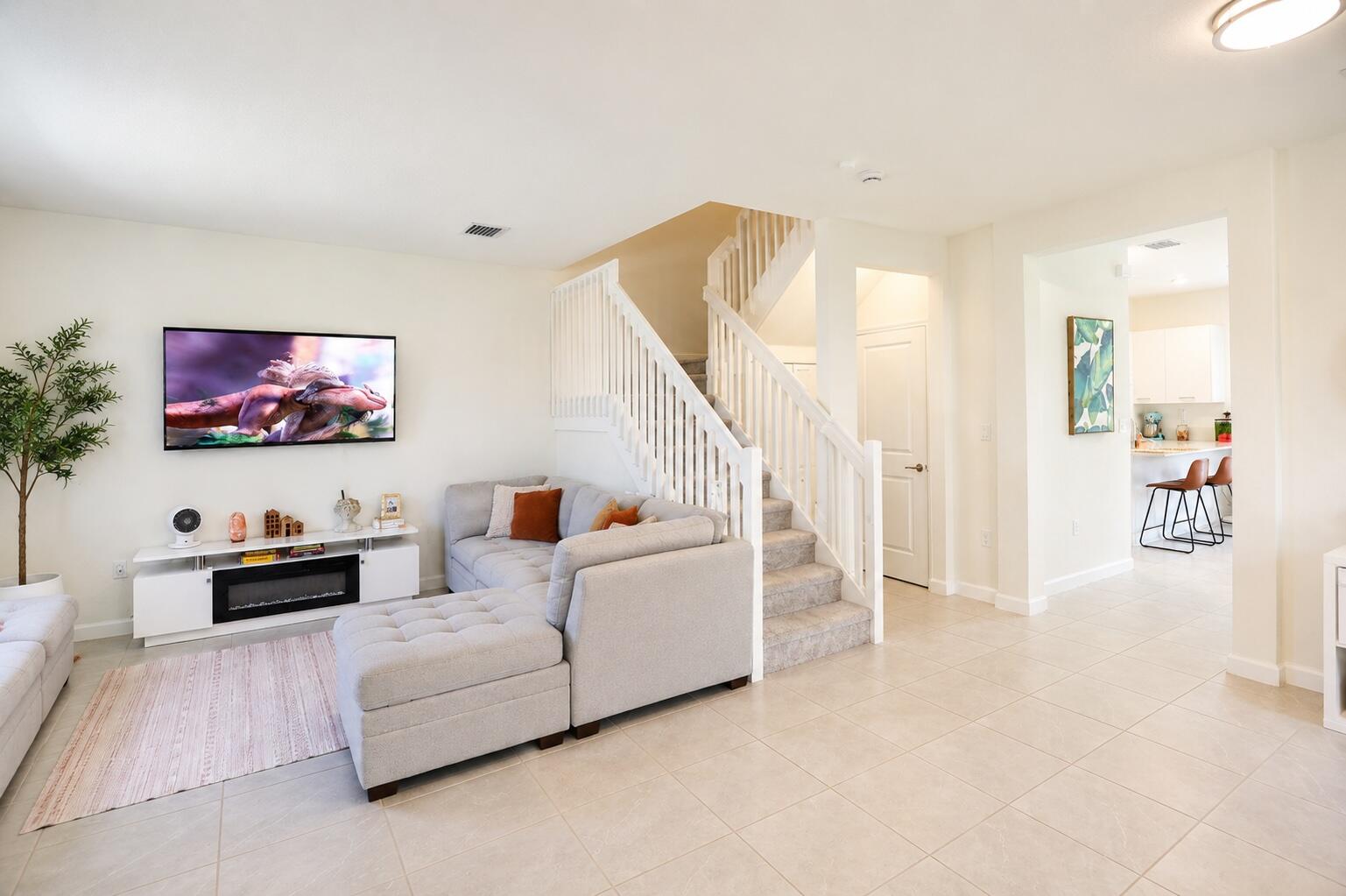 12092 NW 24TH Place Miami Florida United States, for Sale, residential,  , INCOM OFFICE EXAMPLE