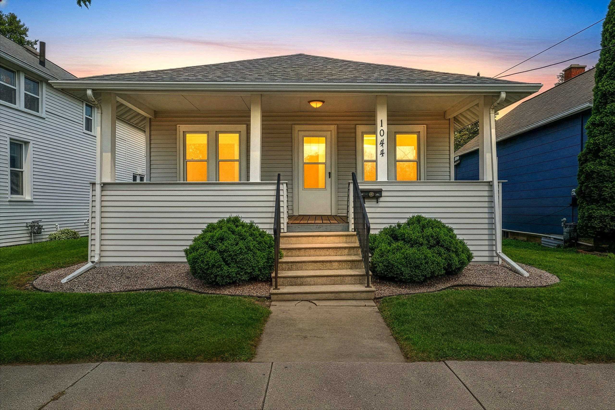 1044 CAROLINE Street Green Bay Wisconsin United States, for Sale, residential,  , Fireside Realty LLC