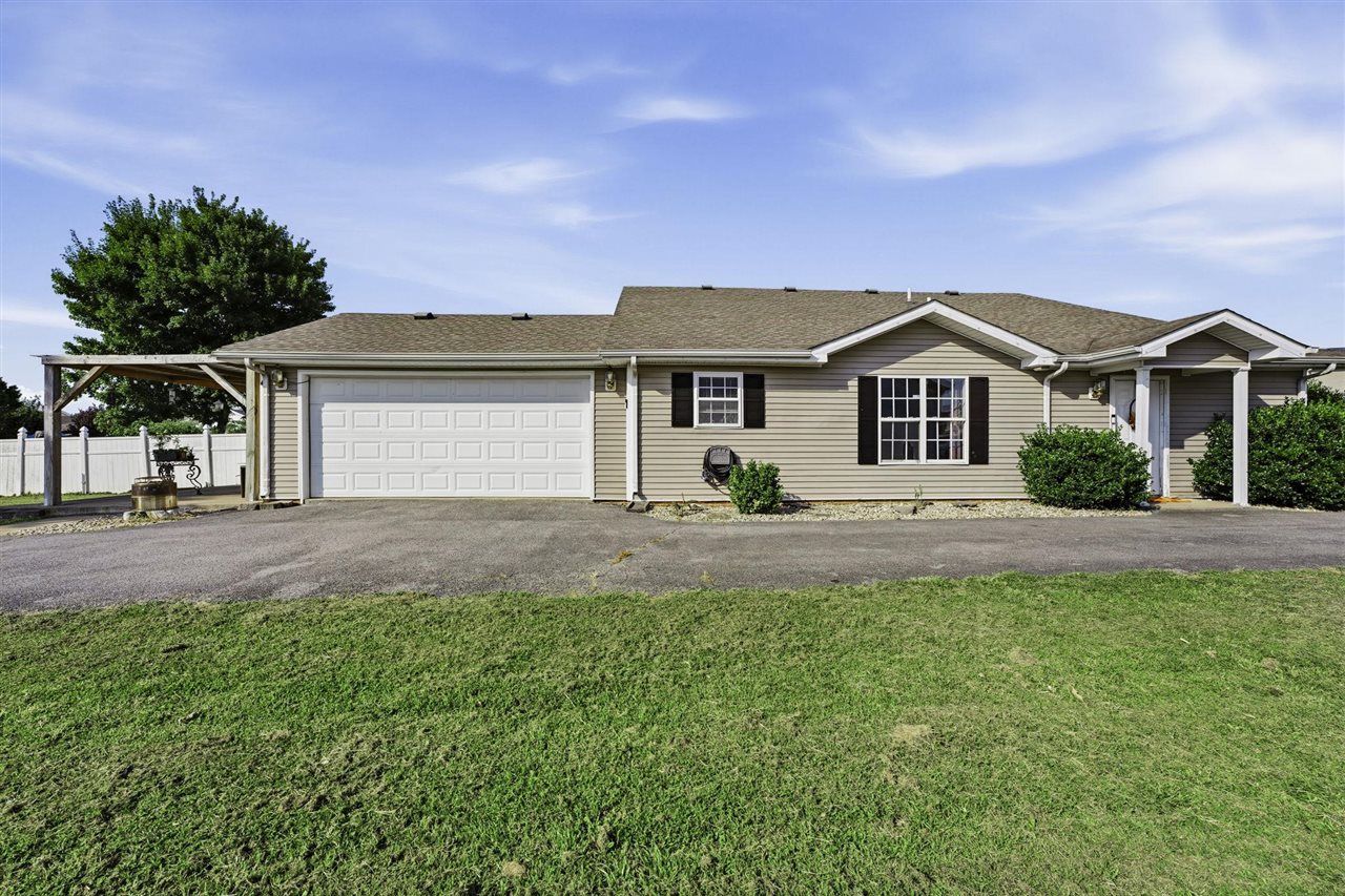 2615 Oriole Street Bowling Green Kentucky United States, for Sale, residential, Adam Hanes, LPT Realty