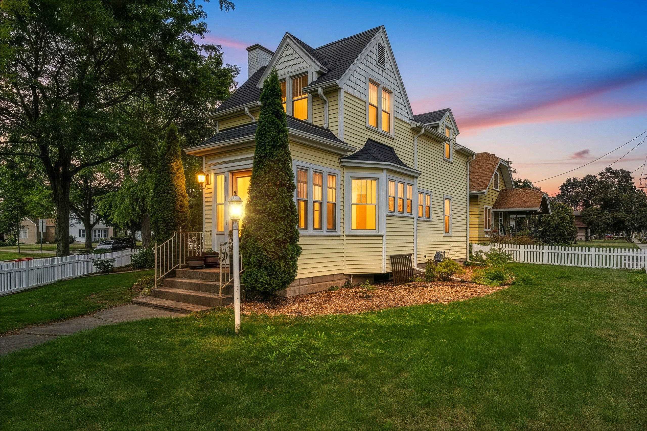 1312 W PACKARD Street Appleton Wisconsin United States, for Sale, residential,  , Fireside Realty LLC