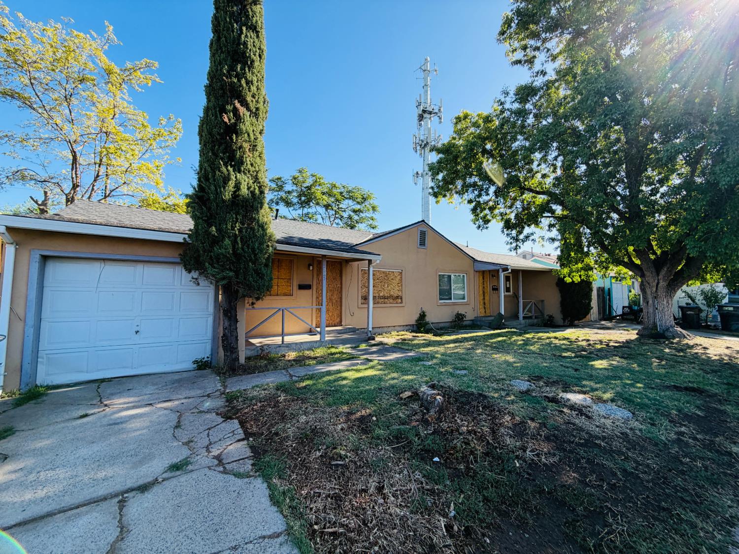 5225 Gordon Drive Sacramento California United States, for Sale, residential,  , SacHomes Realty Group
