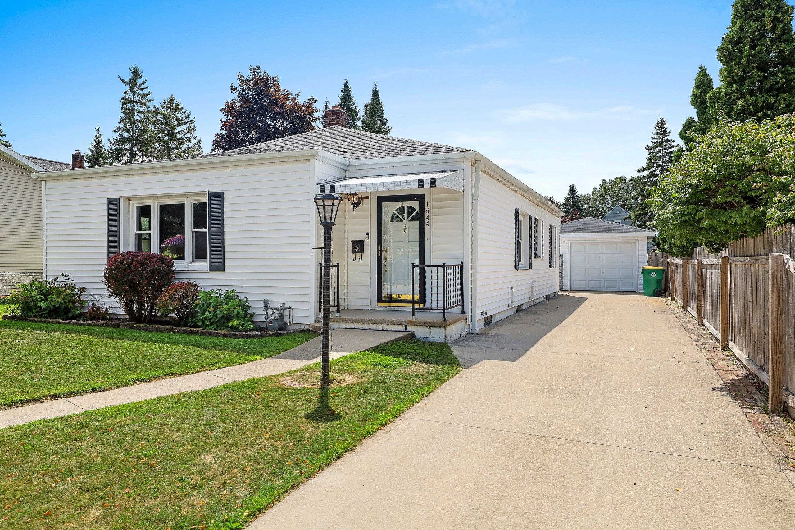 1544 SMITH Street Green Bay Wisconsin United States, for Sale, residential,  , Fireside Realty LLC