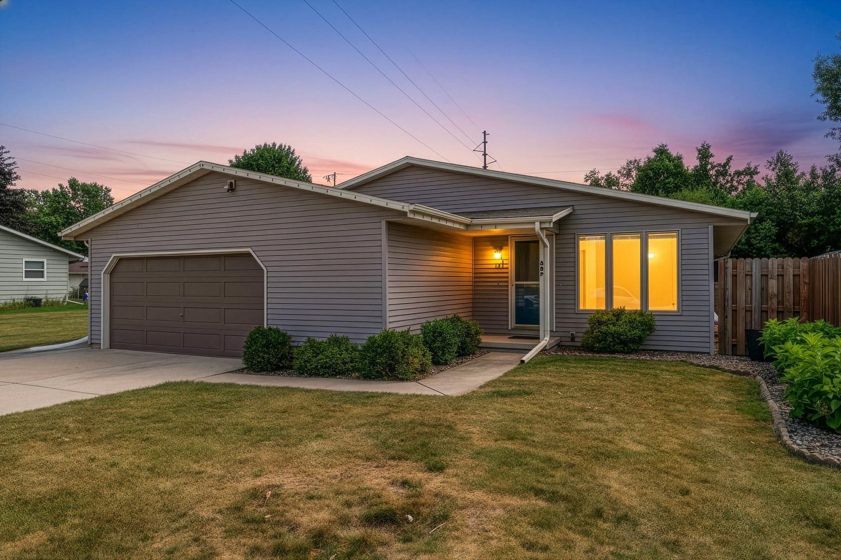 487 SUPERIOR Road Green Bay Wisconsin United States, for Sale, residential,  , Fireside Realty LLC