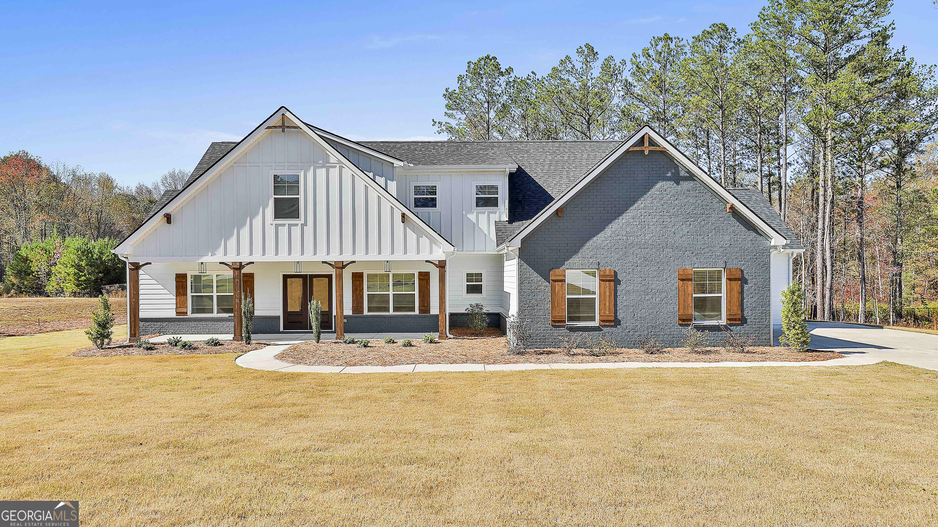 45 Sanders Crossing APT -- Newnan Georgia United States, for Sale, residential, Kit Johnson, Brick and Branch Real Estate