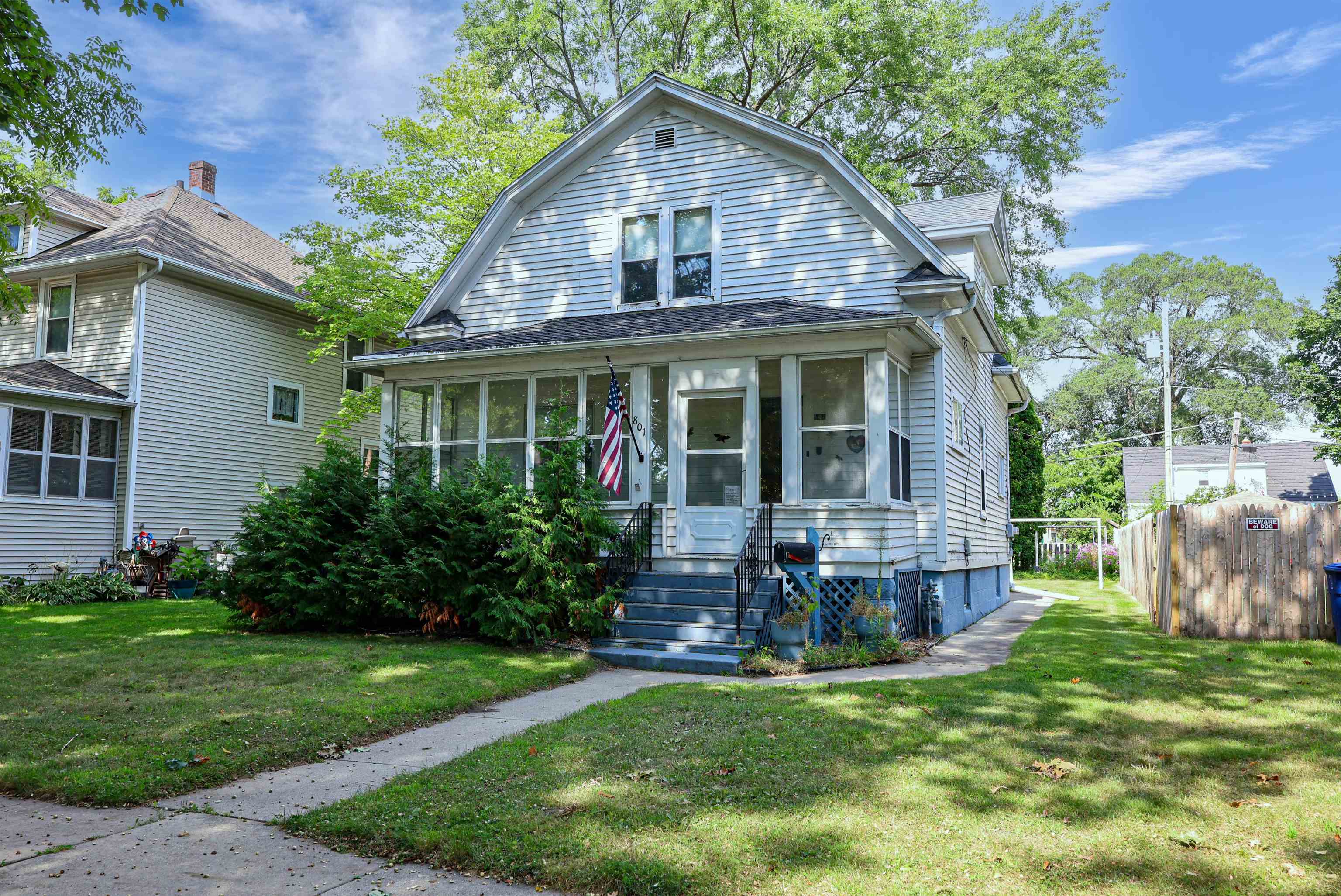801 LINCOLN Street Green Bay Wisconsin United States, for Sale, residential,  , Fireside Realty LLC