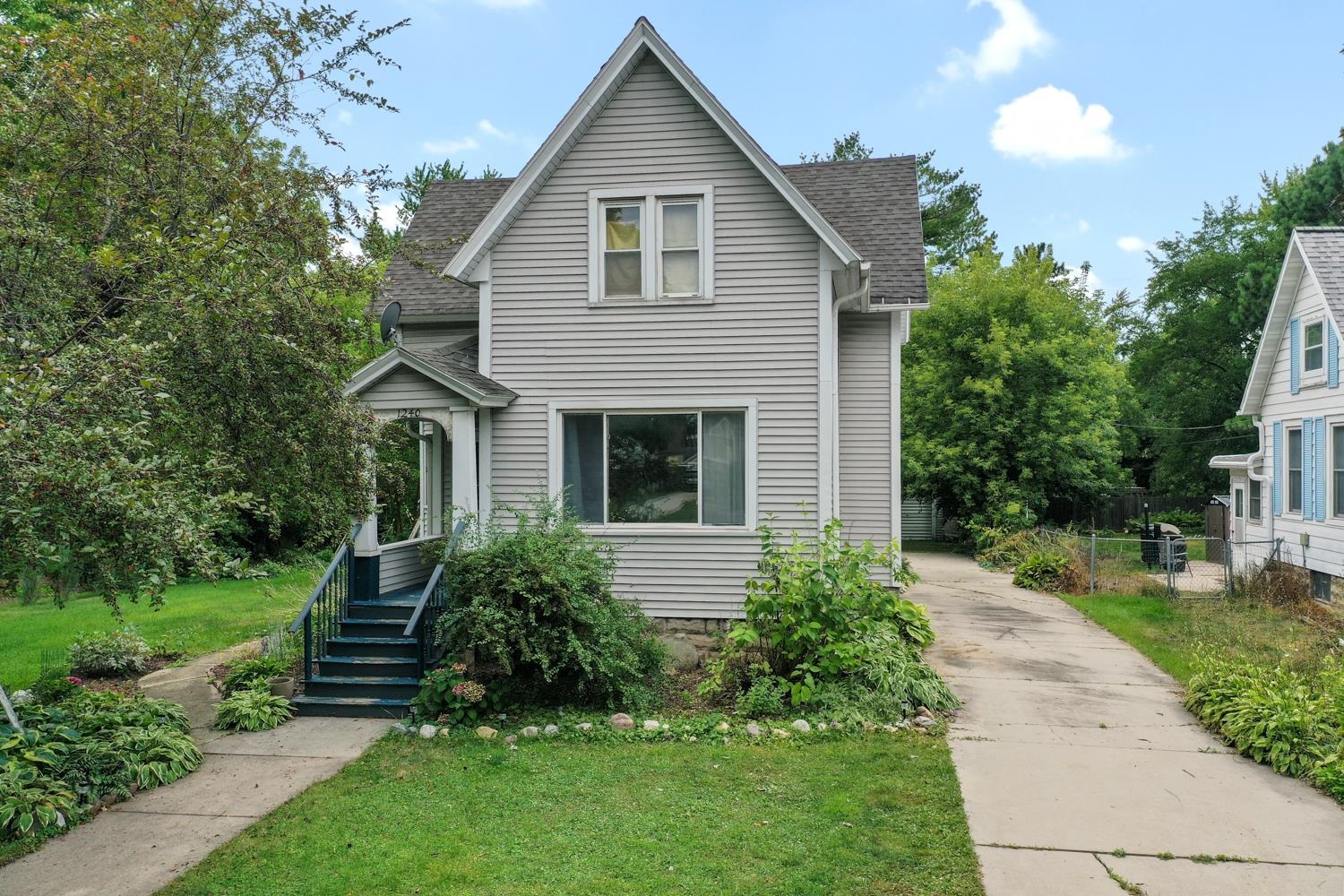 1240 S JACKSON Street Green Bay Wisconsin United States, for Sale, residential,  , Fireside Realty LLC