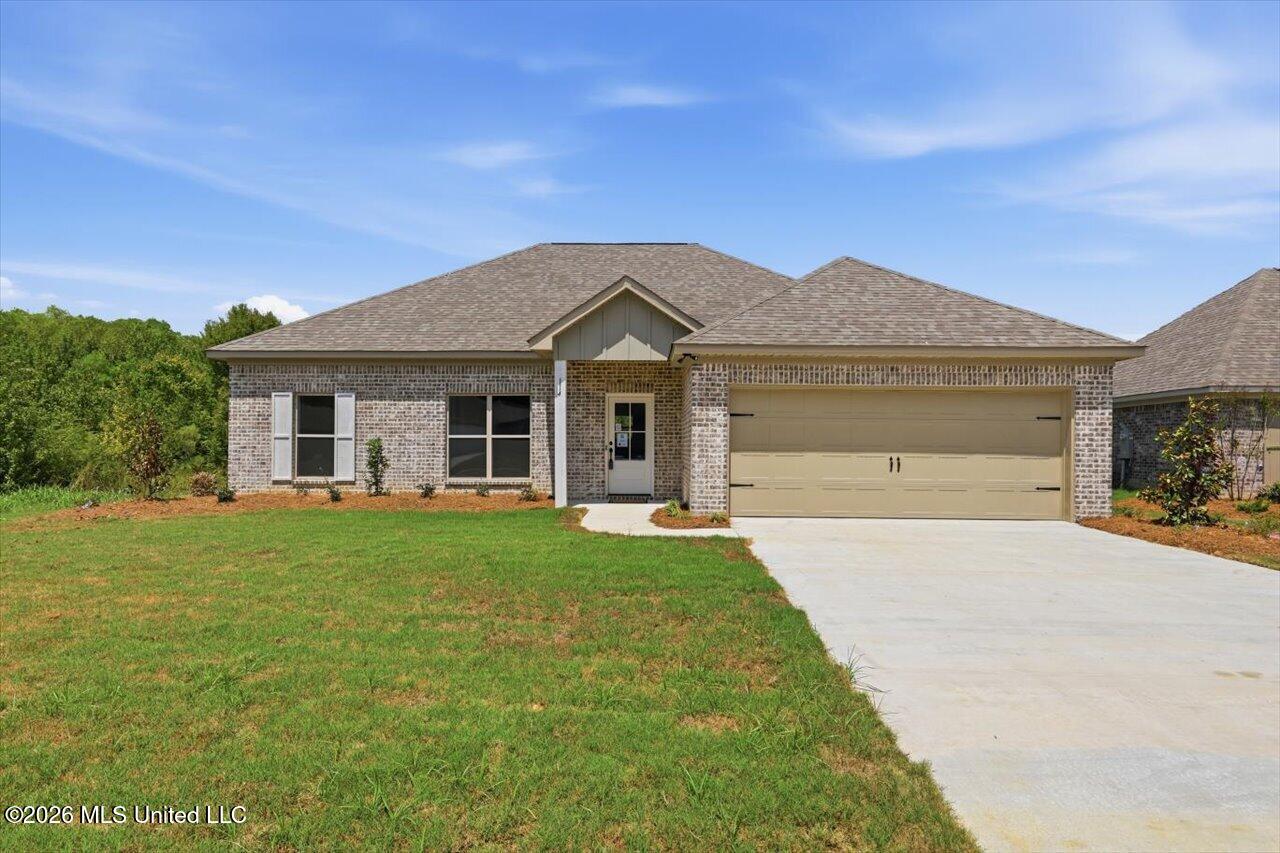 114 Newport Drive Canton Mississippi United States, for Sale, residential, Jessica McLaurin, Rezults Realty, LLC