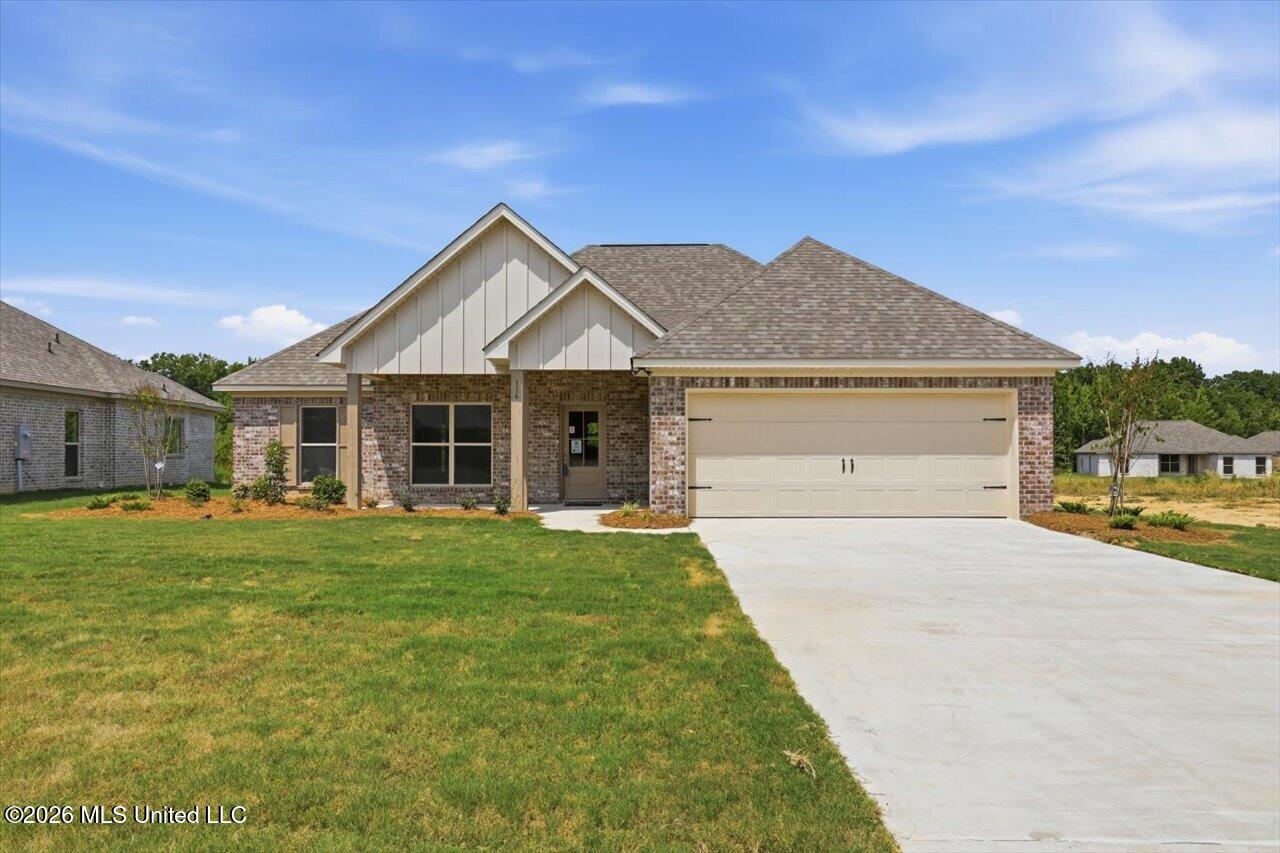 116 Newport Drive Canton Mississippi United States, for Sale, residential, Jessica McLaurin, Rezults Realty, LLC