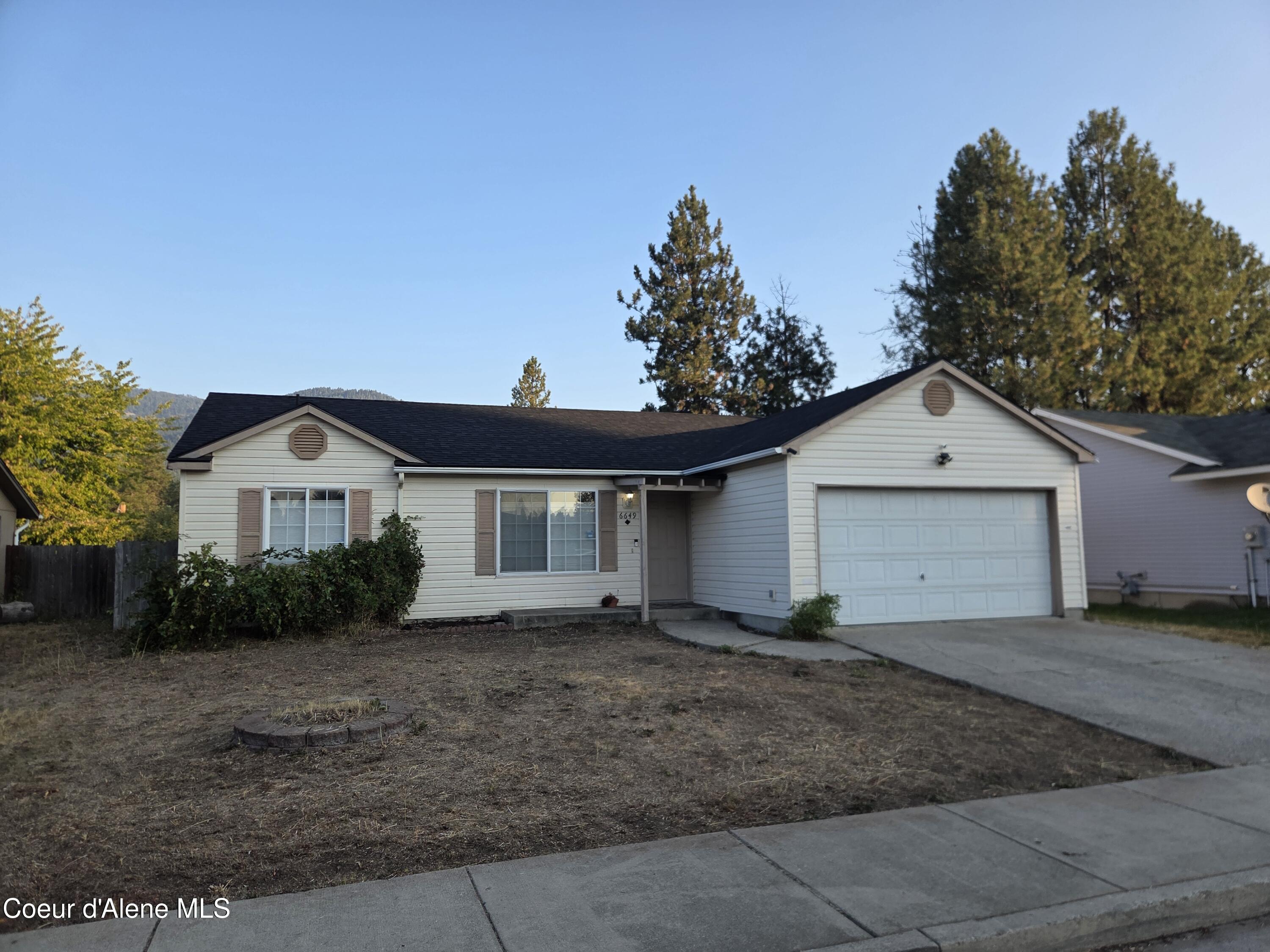 6649 W Basswood DR Rathdrum Idaho United States, for Sale, residential, Jenna Wynand, Realty ONE Group Eclipse