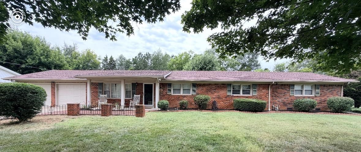 209 Hilltopper Avenue Bowling Green Kentucky United States, for Sale, residential, Adam Hanes, LPT Realty