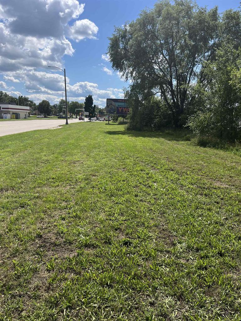 610 W Centerway Janesville Wisconsin United States, for Sale, commercial,  , Wisconsin Realty Group L.L.C. 
