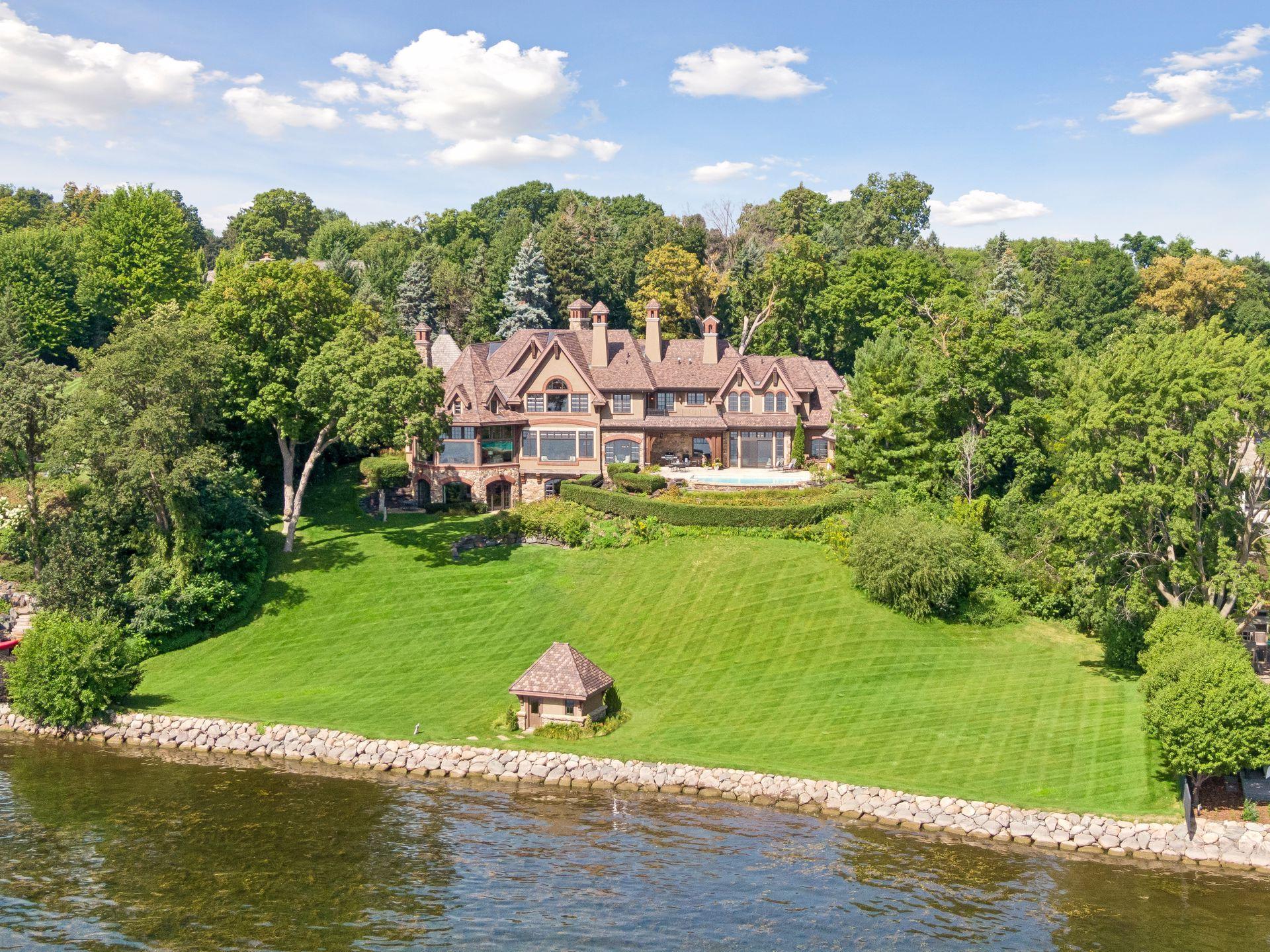 358 Ferndale Road Wayzata Minnesota United States, for Sale, residential, Kathy Sawicki, Coldwell Banker Realty