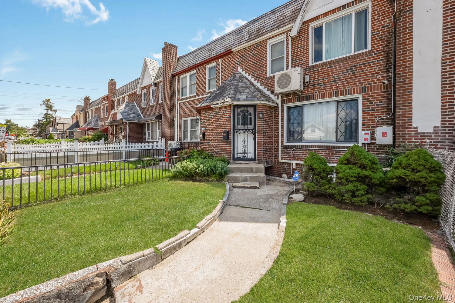 200-06 115th Avenue Saint Albans New York United States, for Sale, residential, David Yudell, Exit Realty First Choice